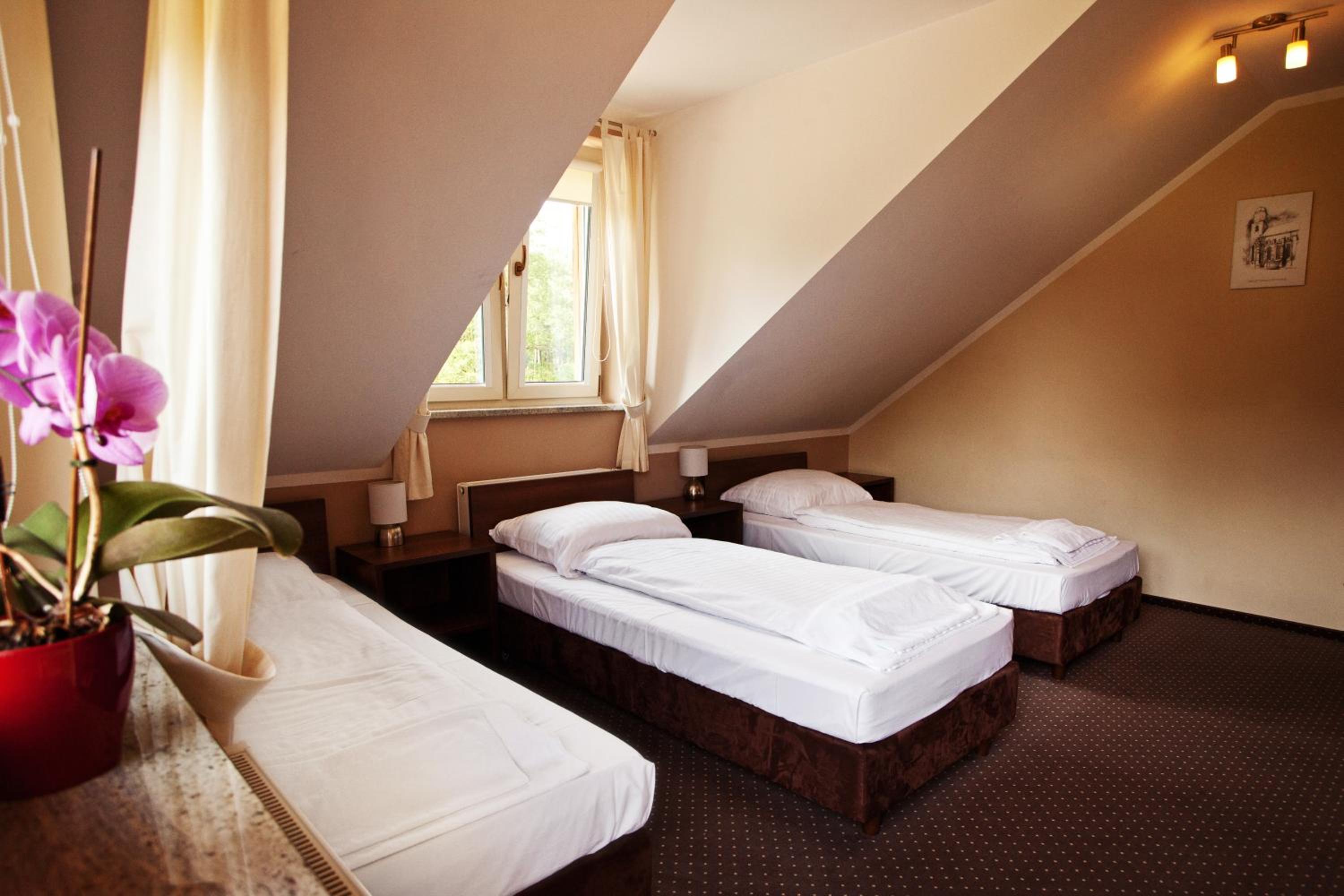 Quadruple Room - Photo 4