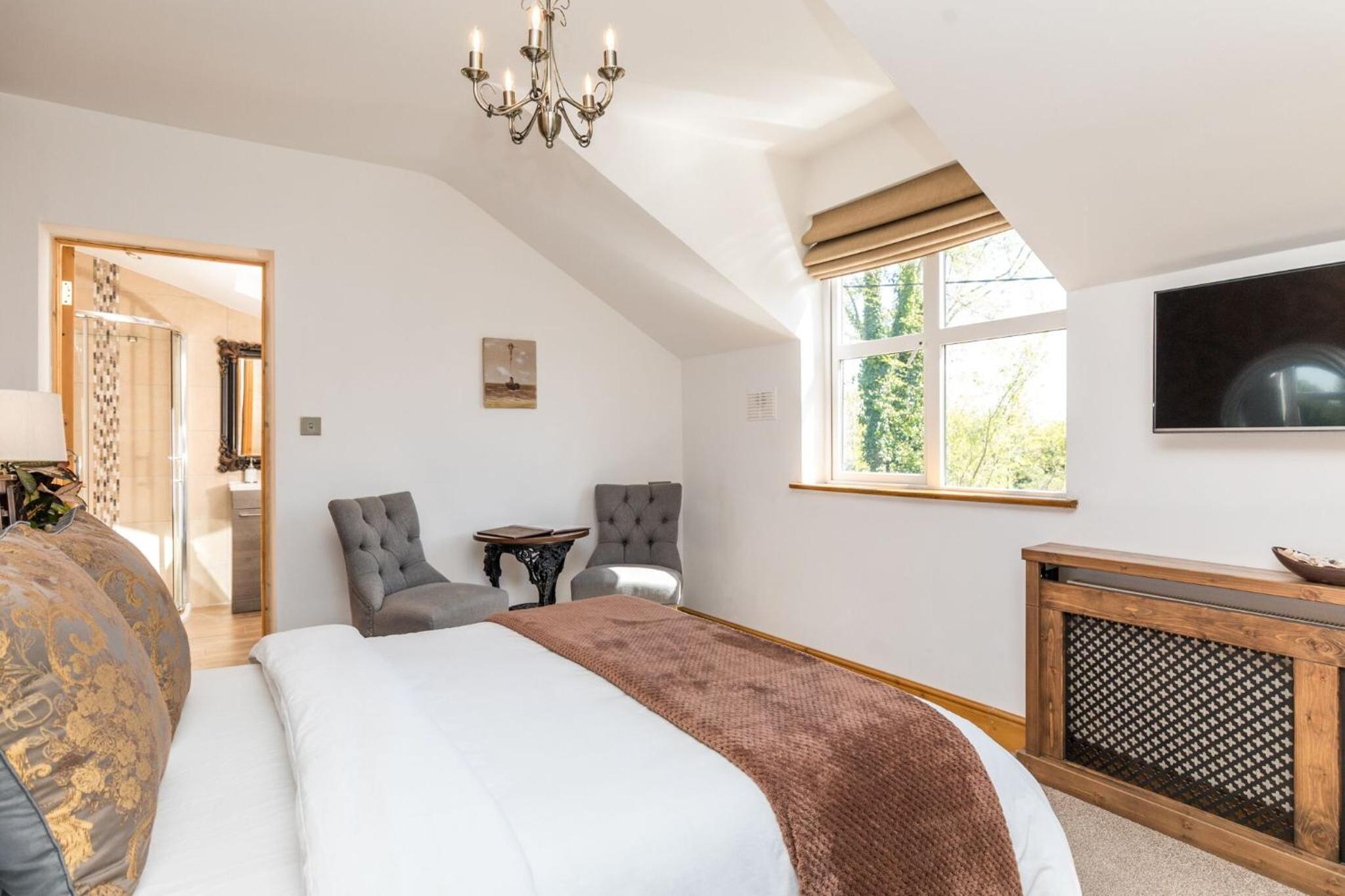 Deluxe Double Room photo 2