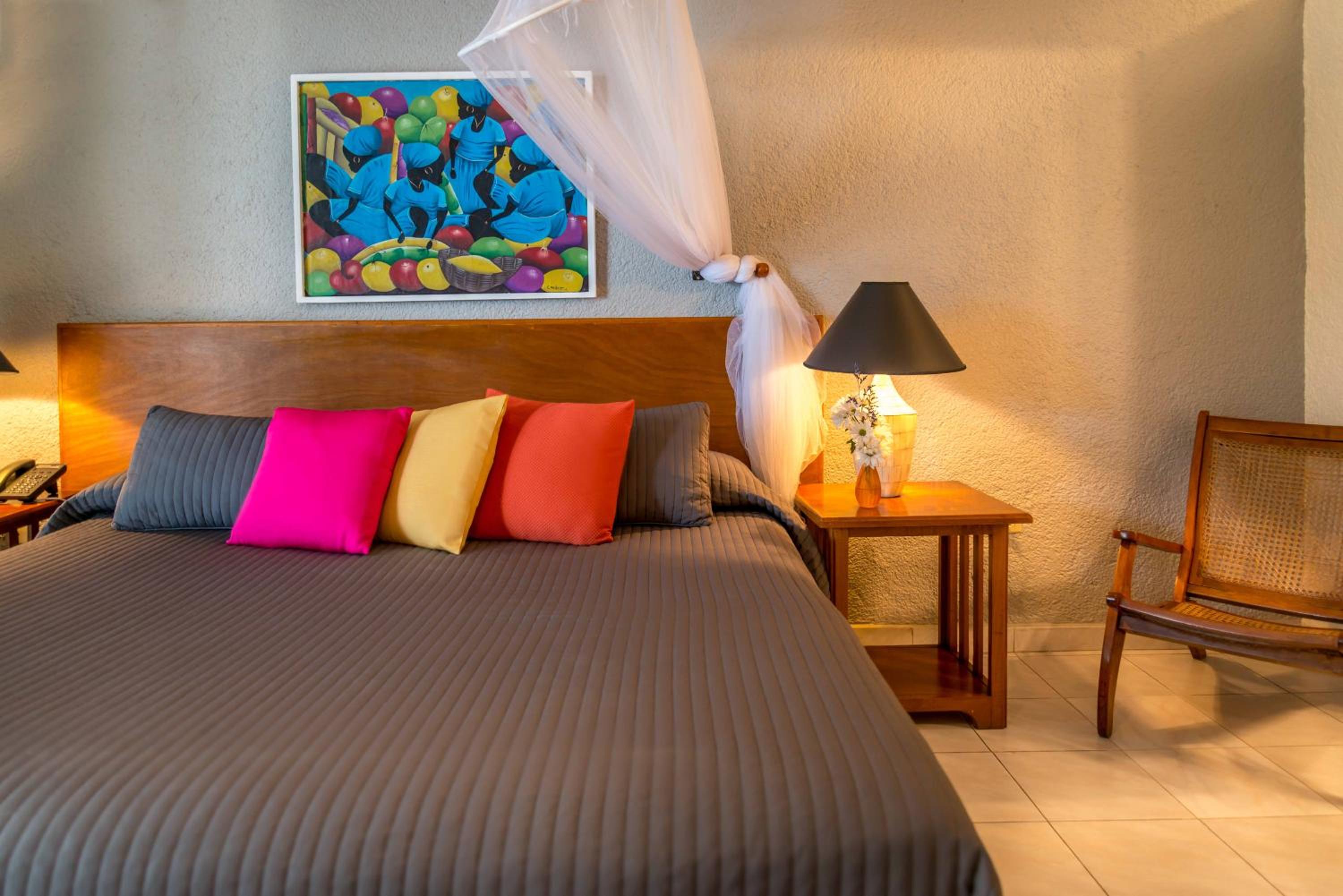 Deluxe Junior Suite photo 1