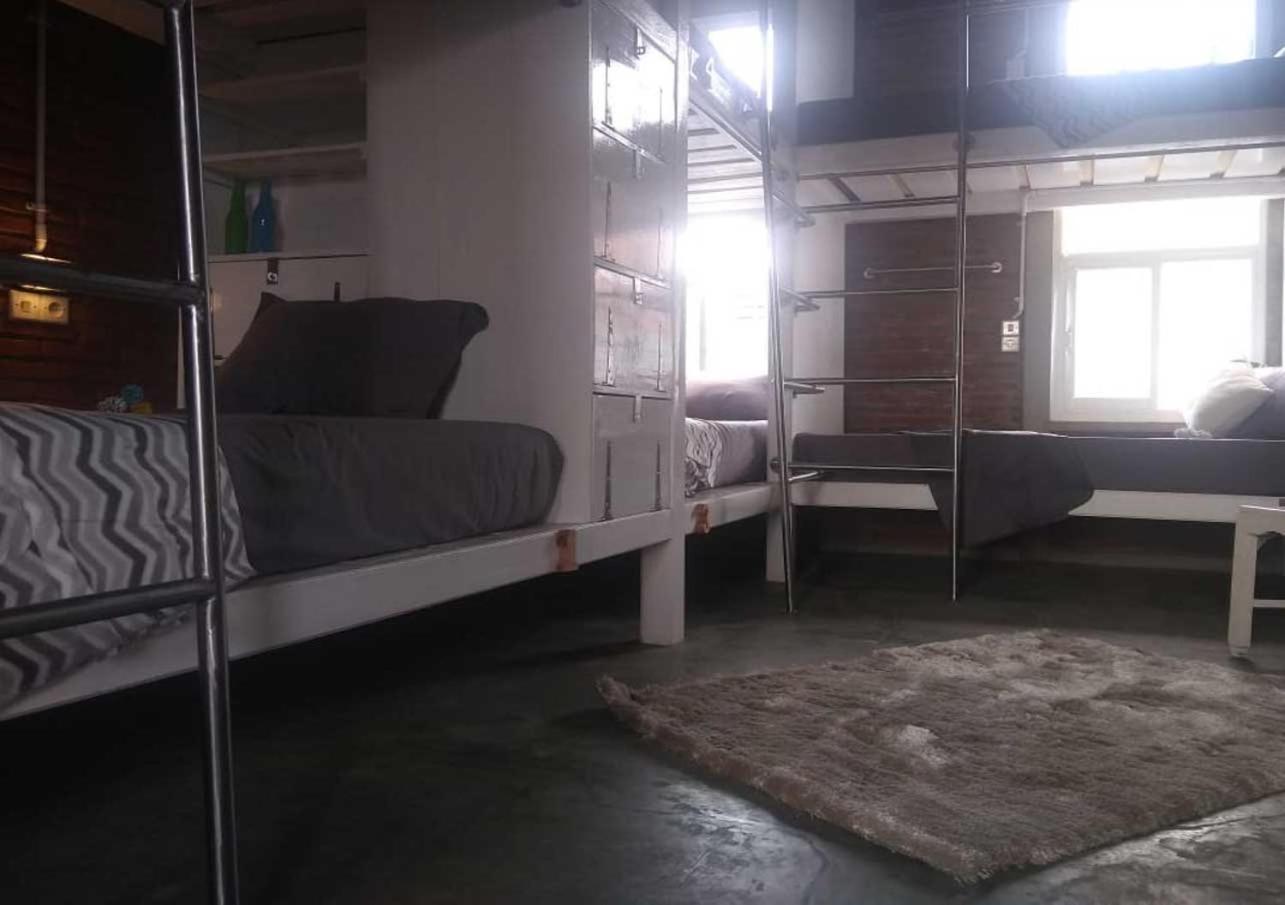 Single Bed in Mixed Dormitory Room photo 2