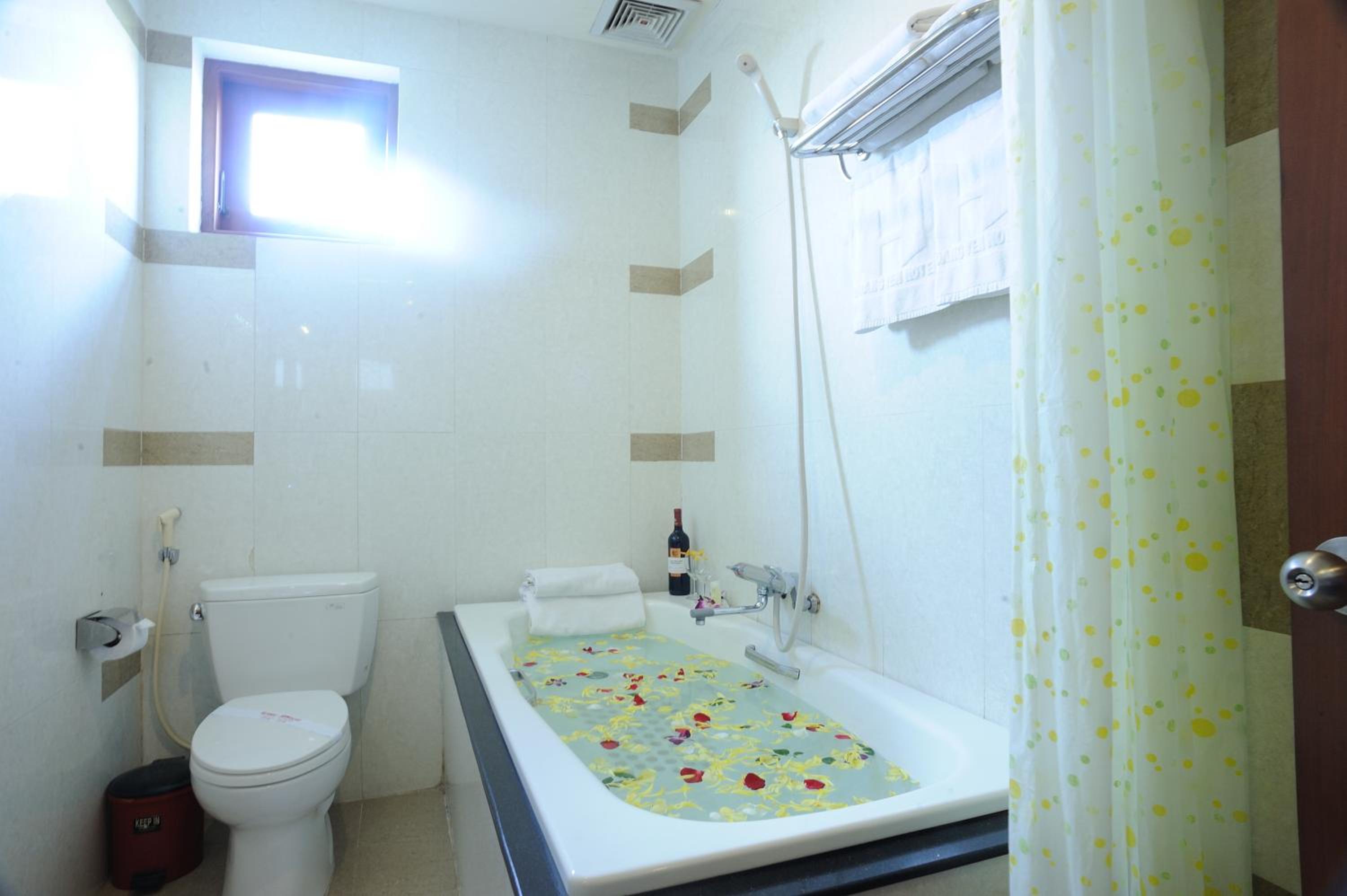 Luxury Twin Room photo 3