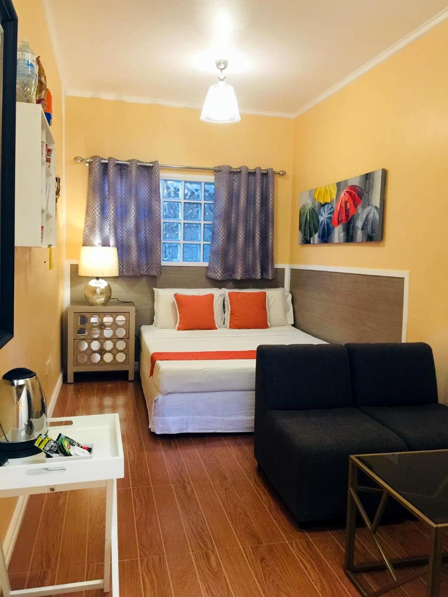 Standard Double Room with Shared Bathroom photo 1