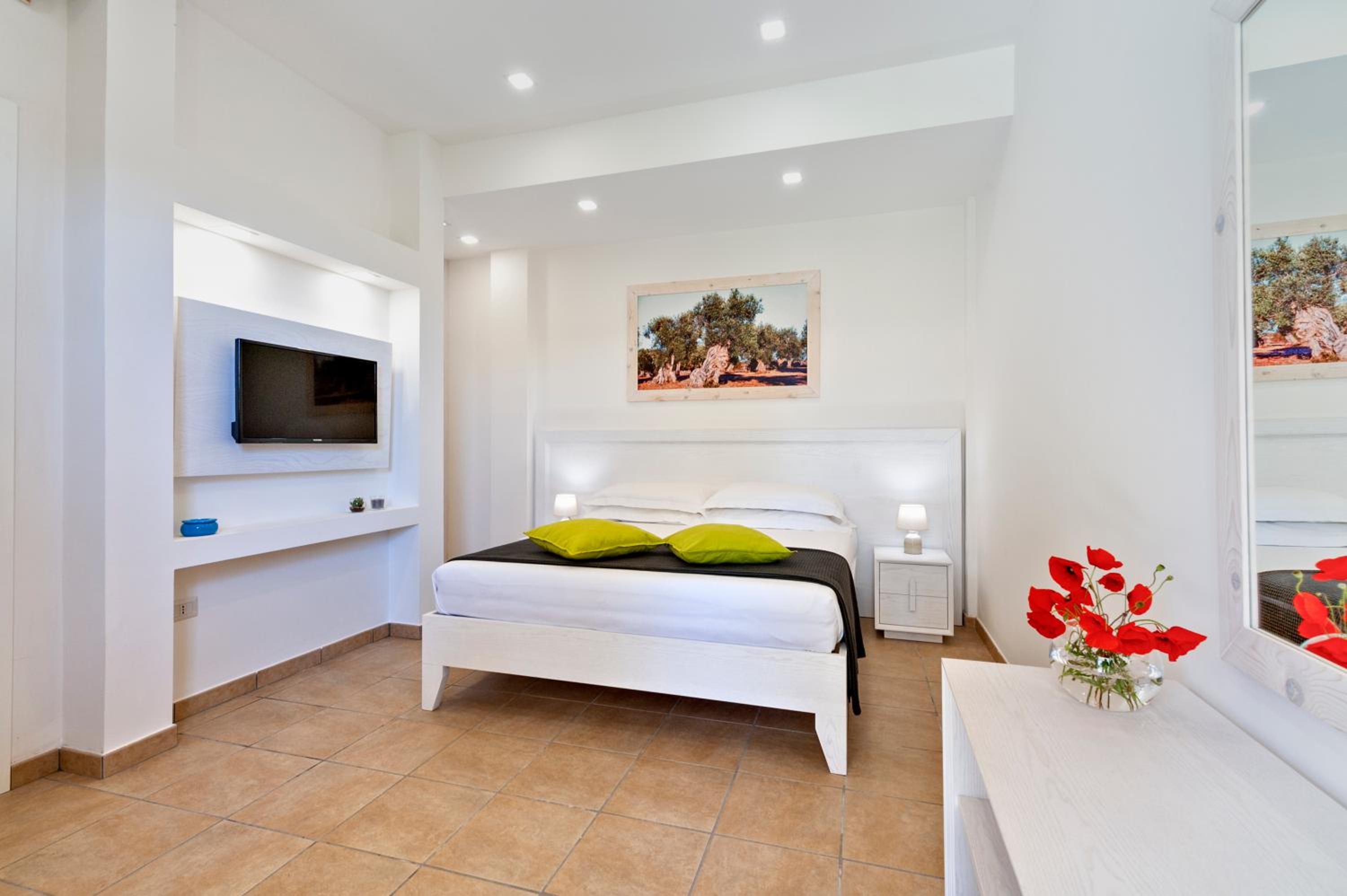 Superior Double or Twin Room with Garden View - Photo 6