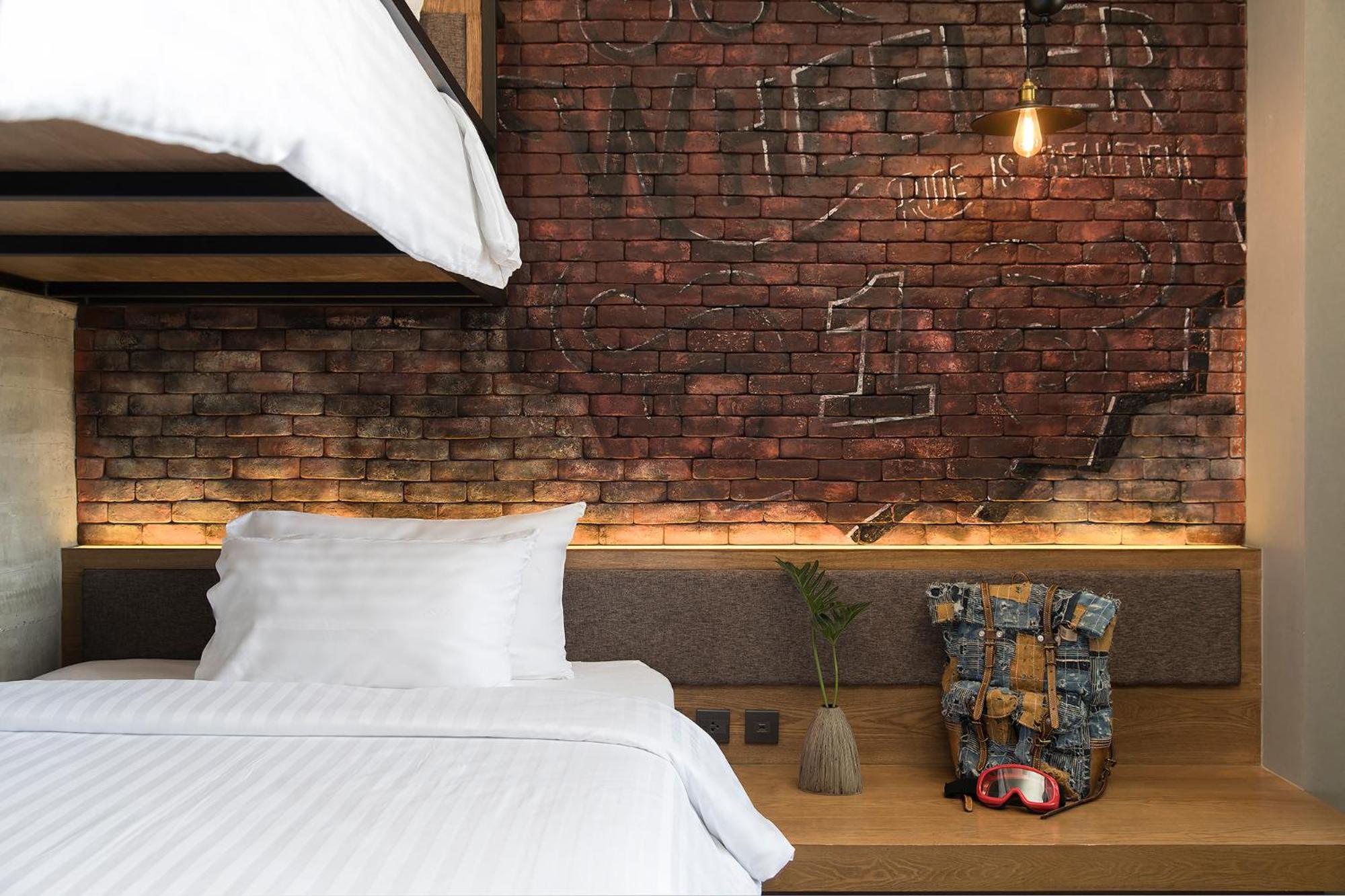 Biker Bunk Bed - Photo 9