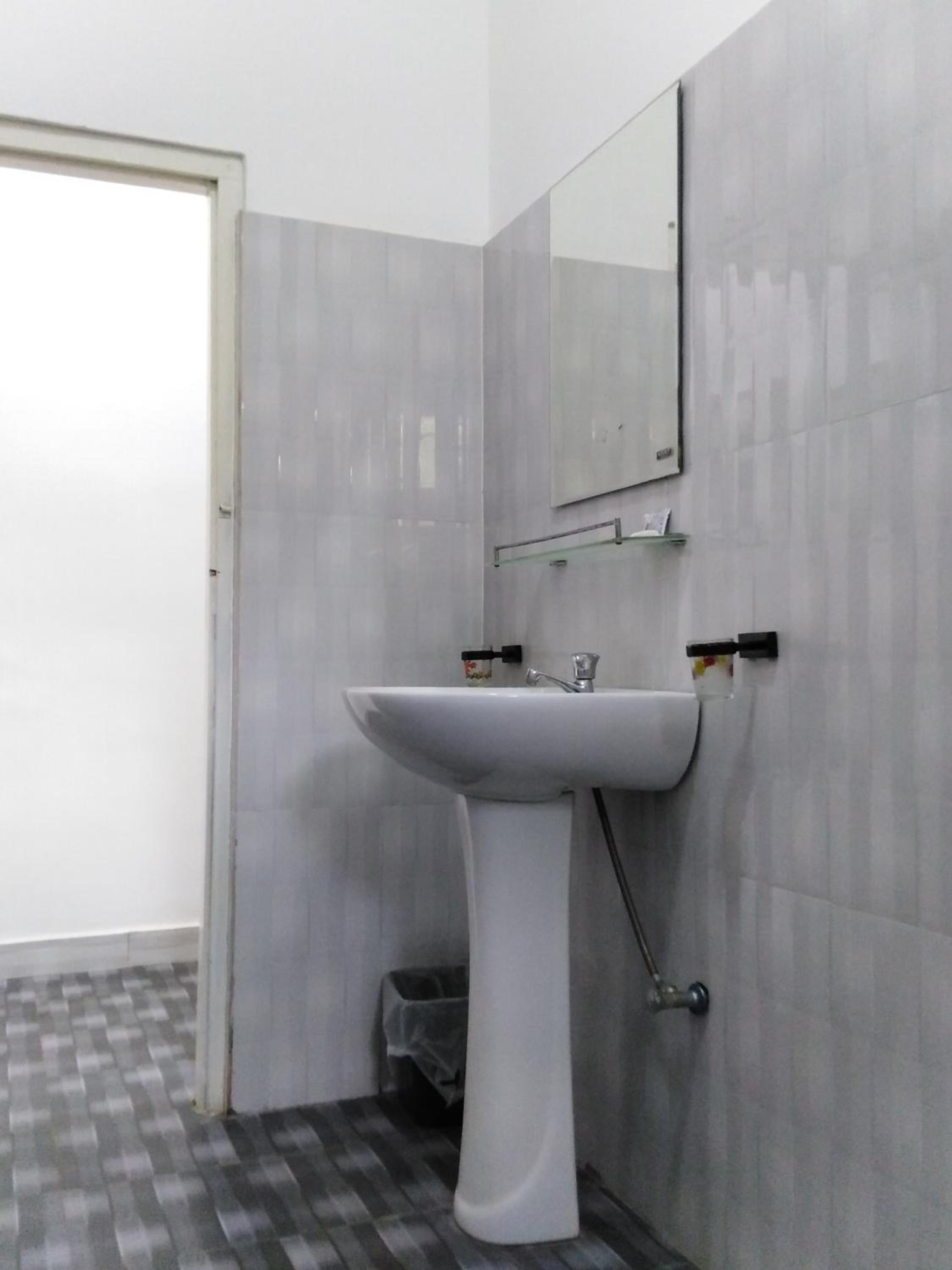 Deluxe Double or Twin room with AC