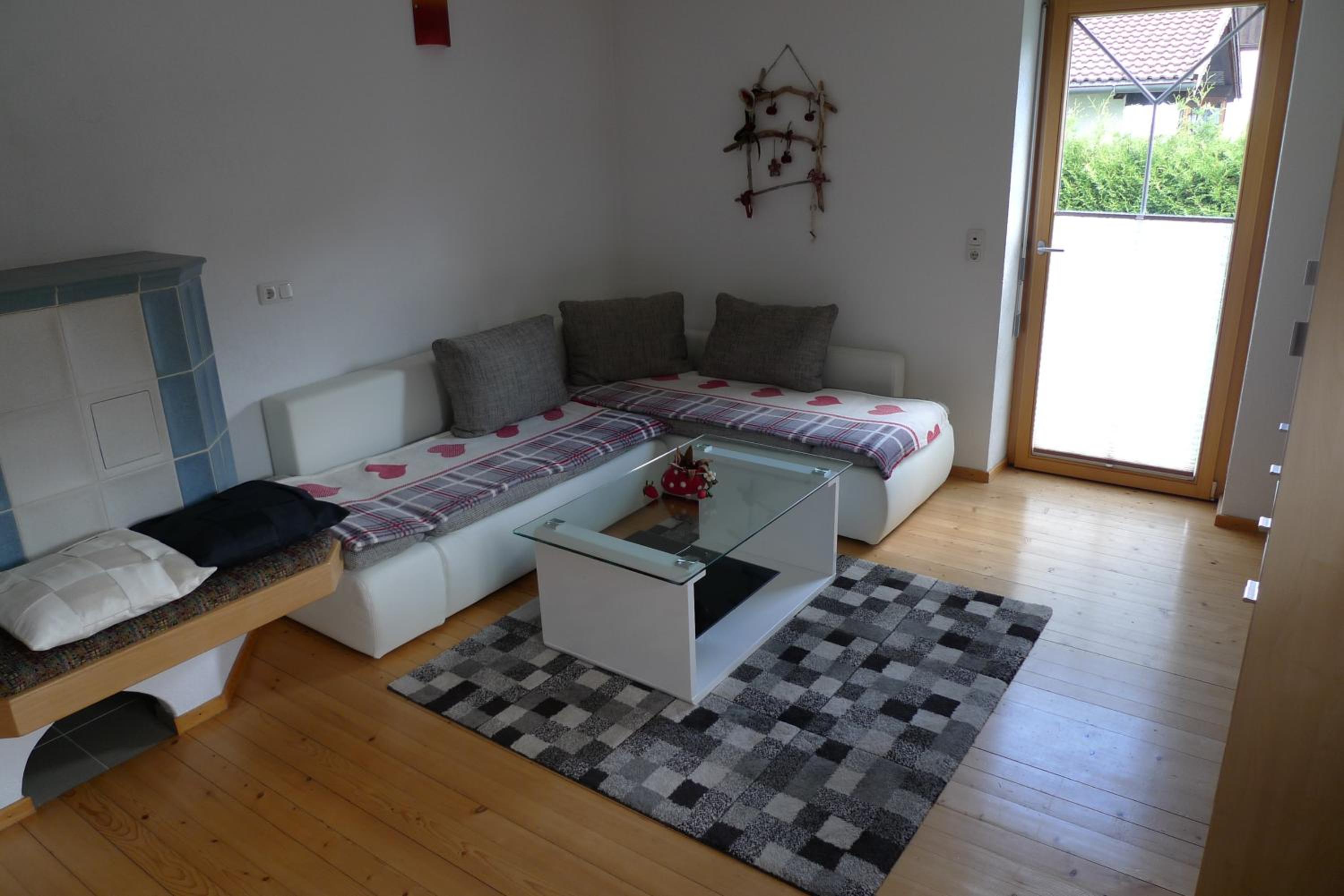 One-Bedroom Apartment with Terrace photo 1
