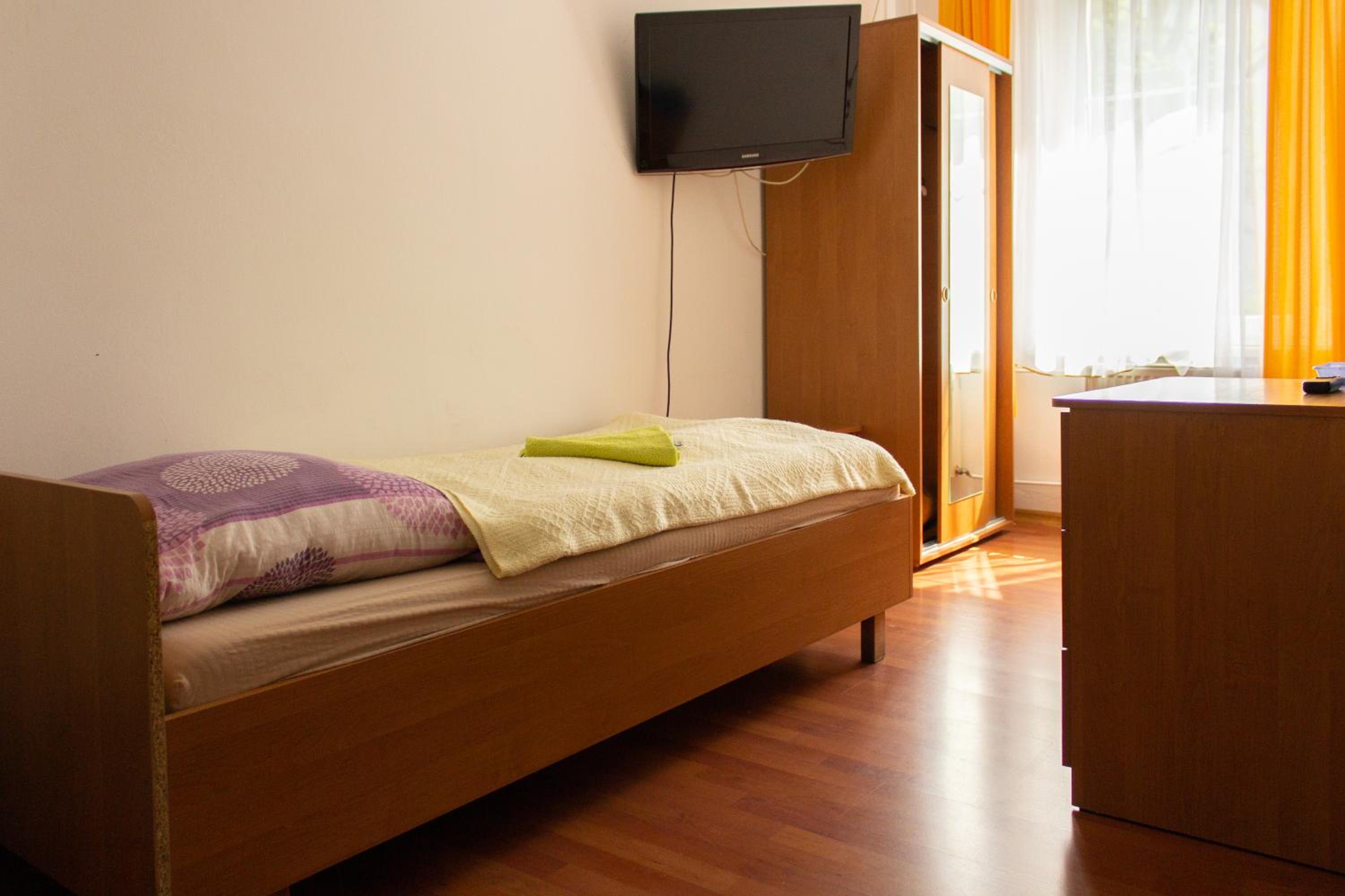 Single Room photo 1
