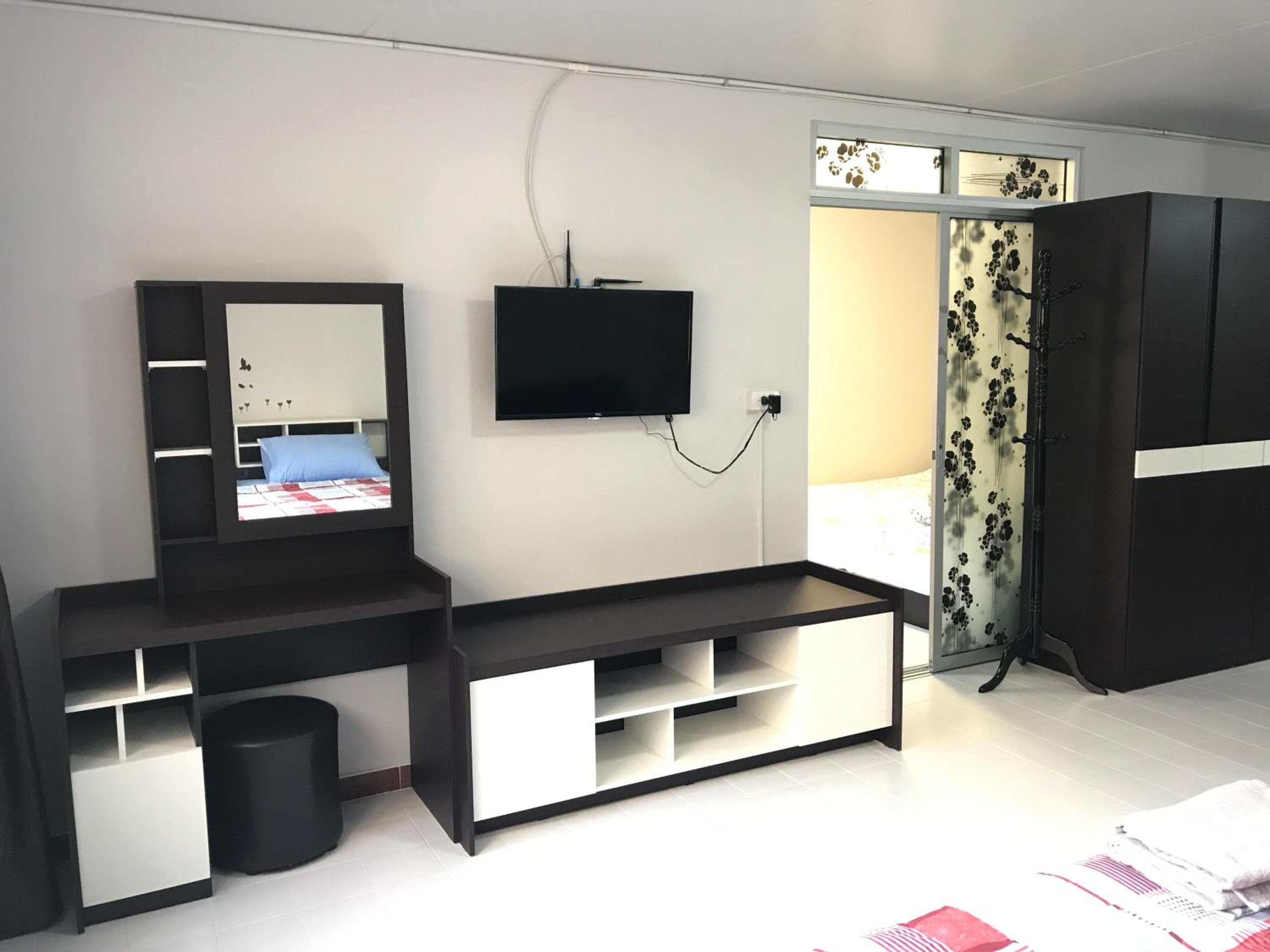 Two-Bedroom Apartment - Photo 25