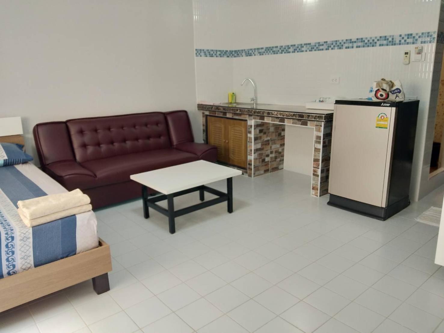 Apartment - Photo 28