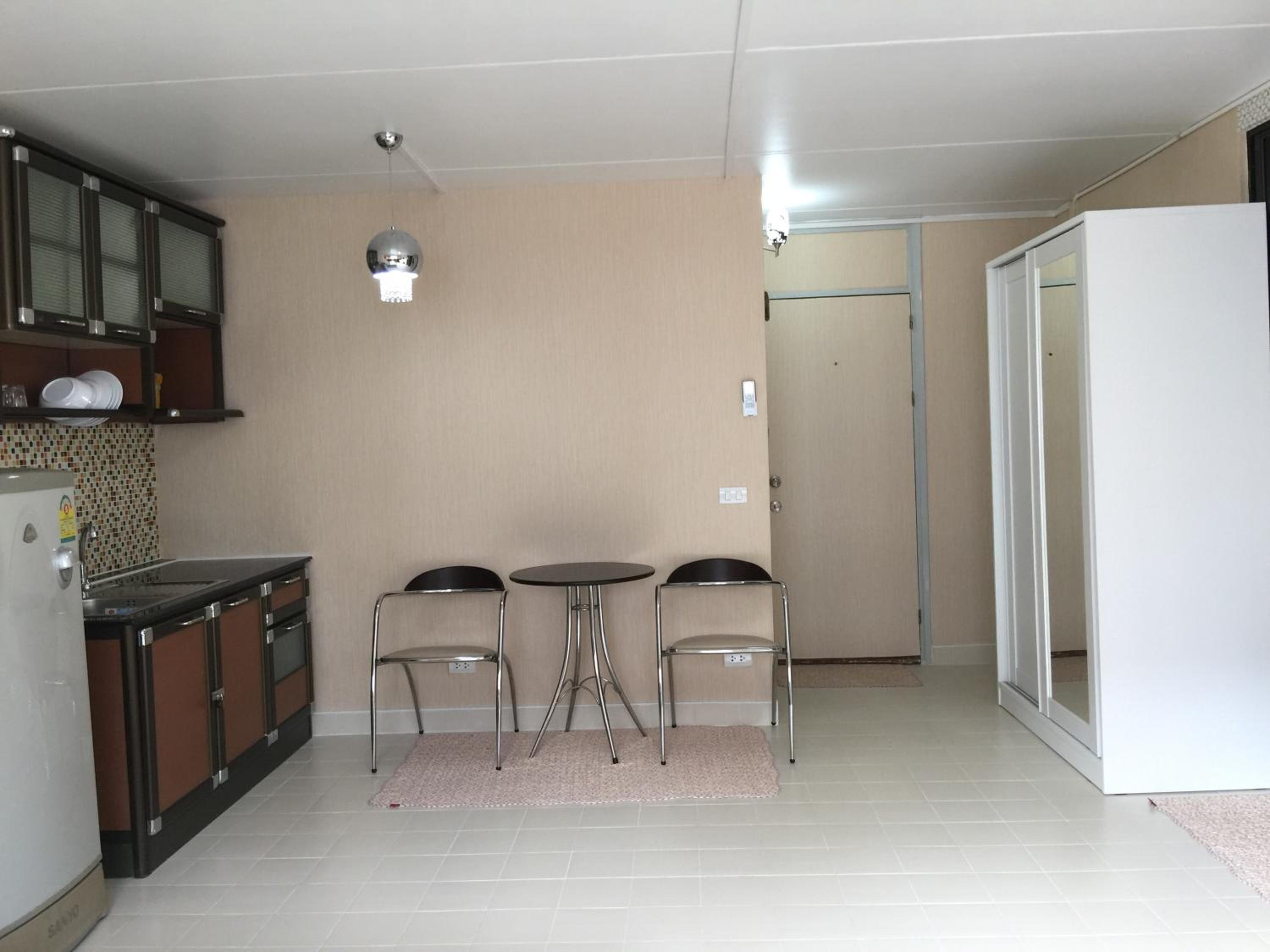 Two-Bedroom Apartment - Photo 34