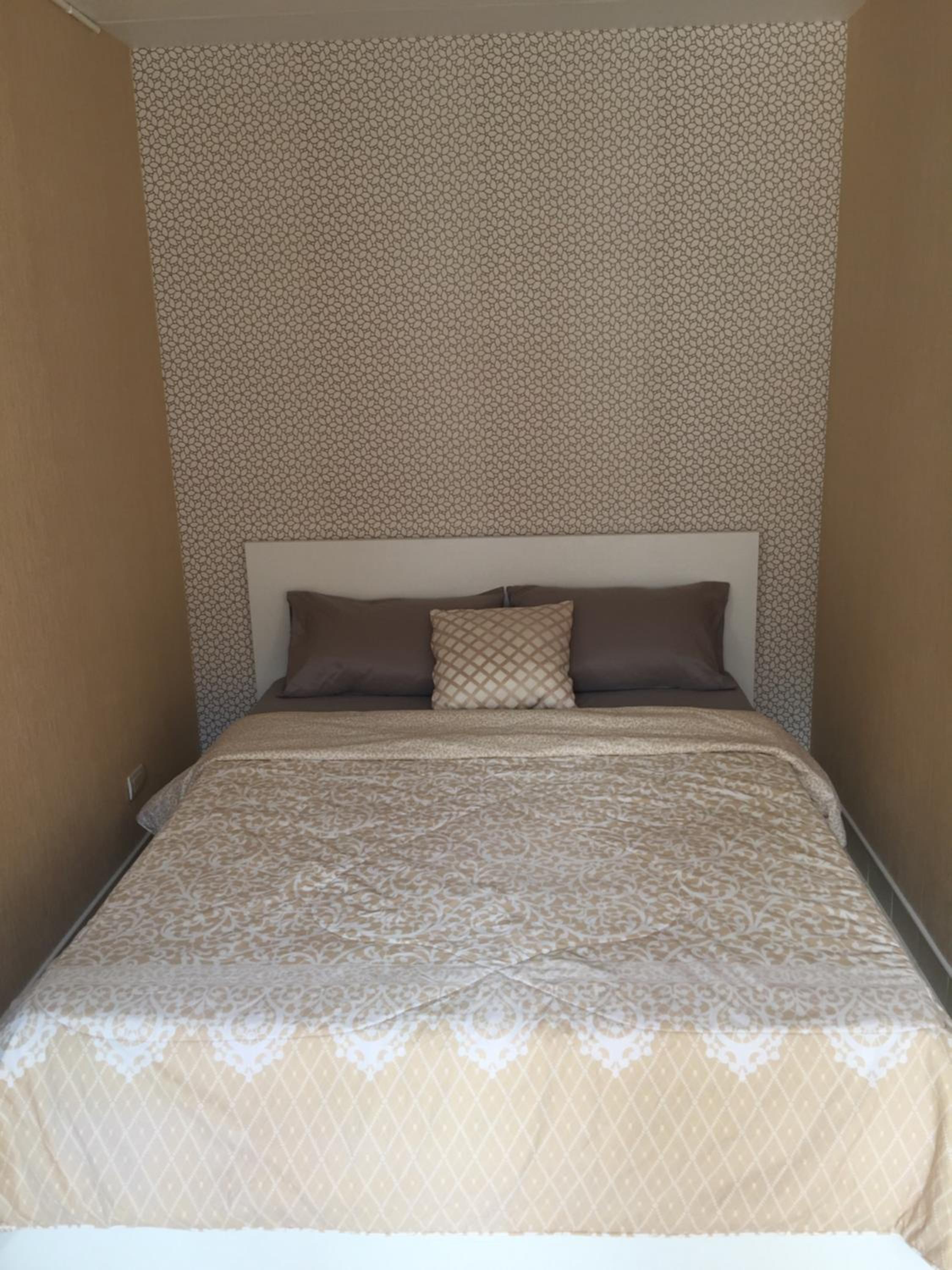 Two-Bedroom Apartment - Photo 36