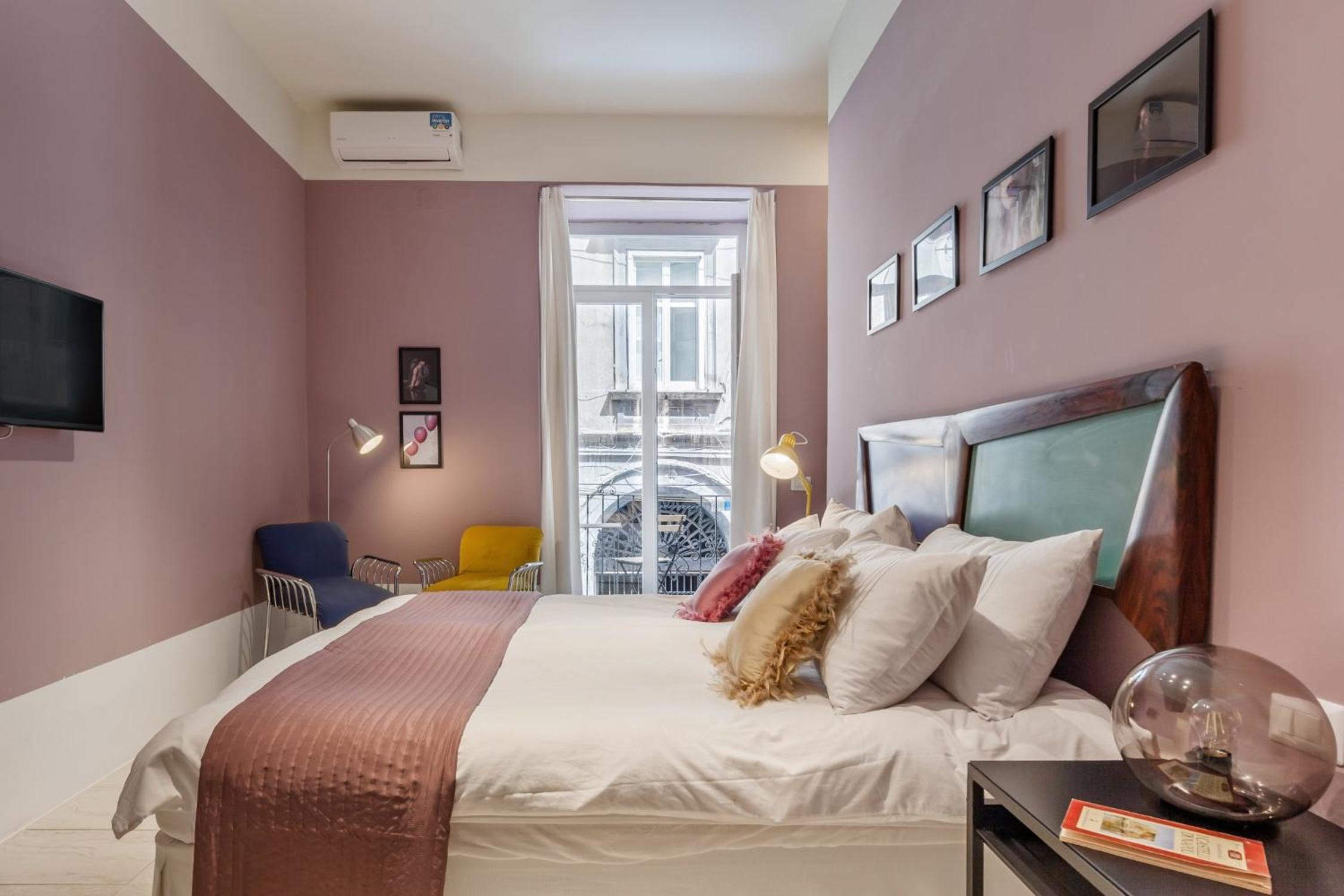 Double Room with Street View