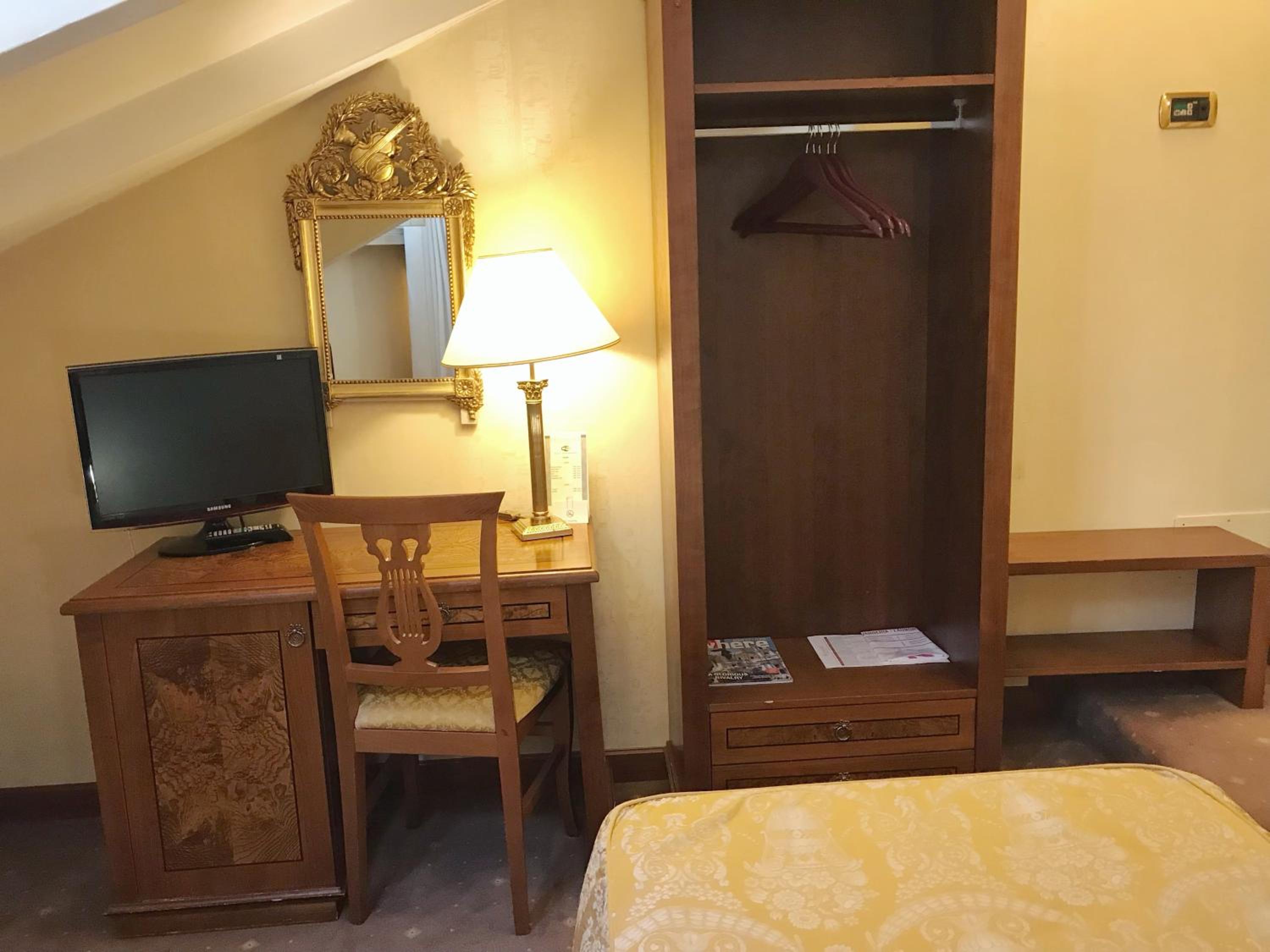 Economy Single Room