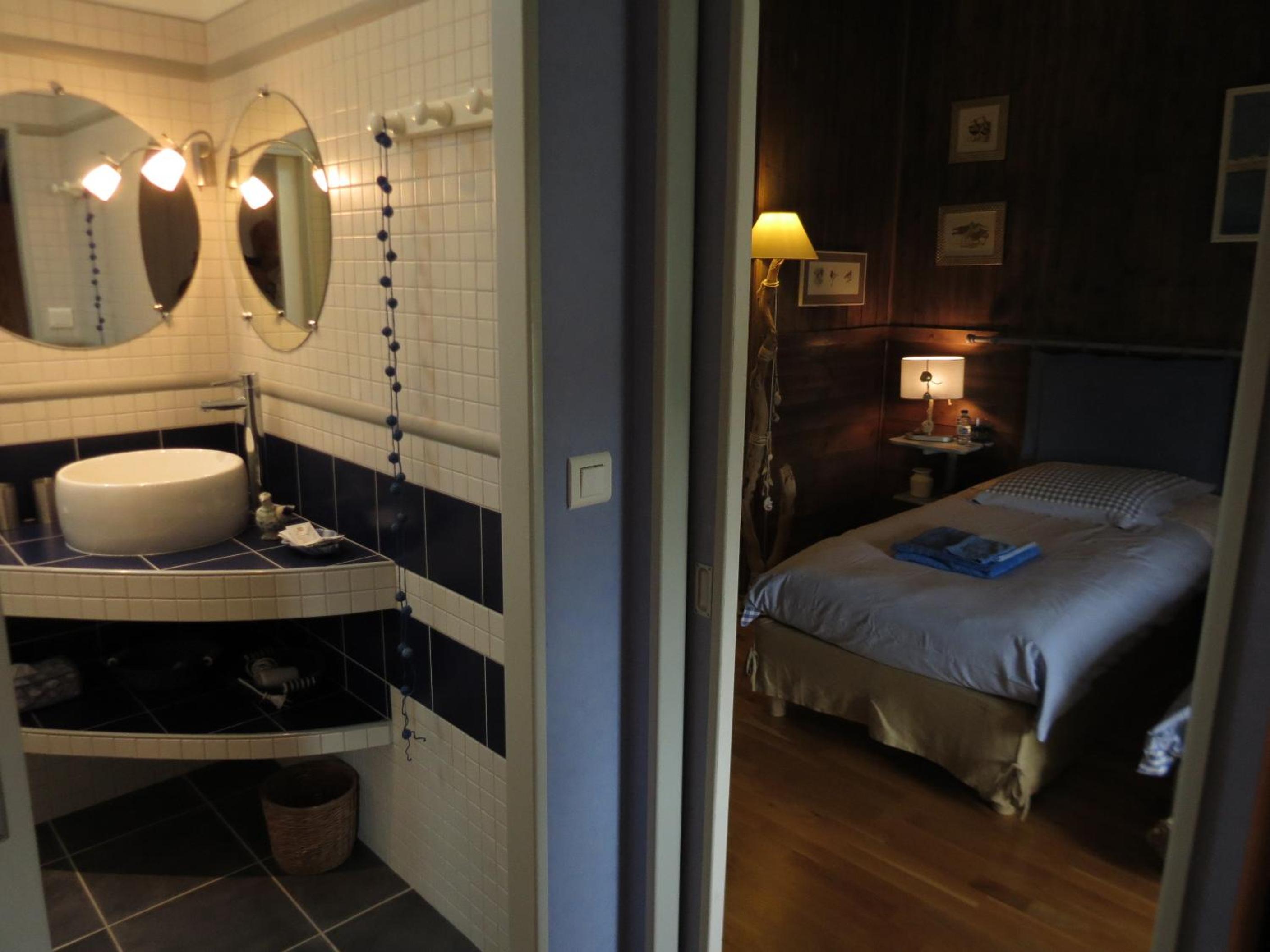 Double Room photo 2