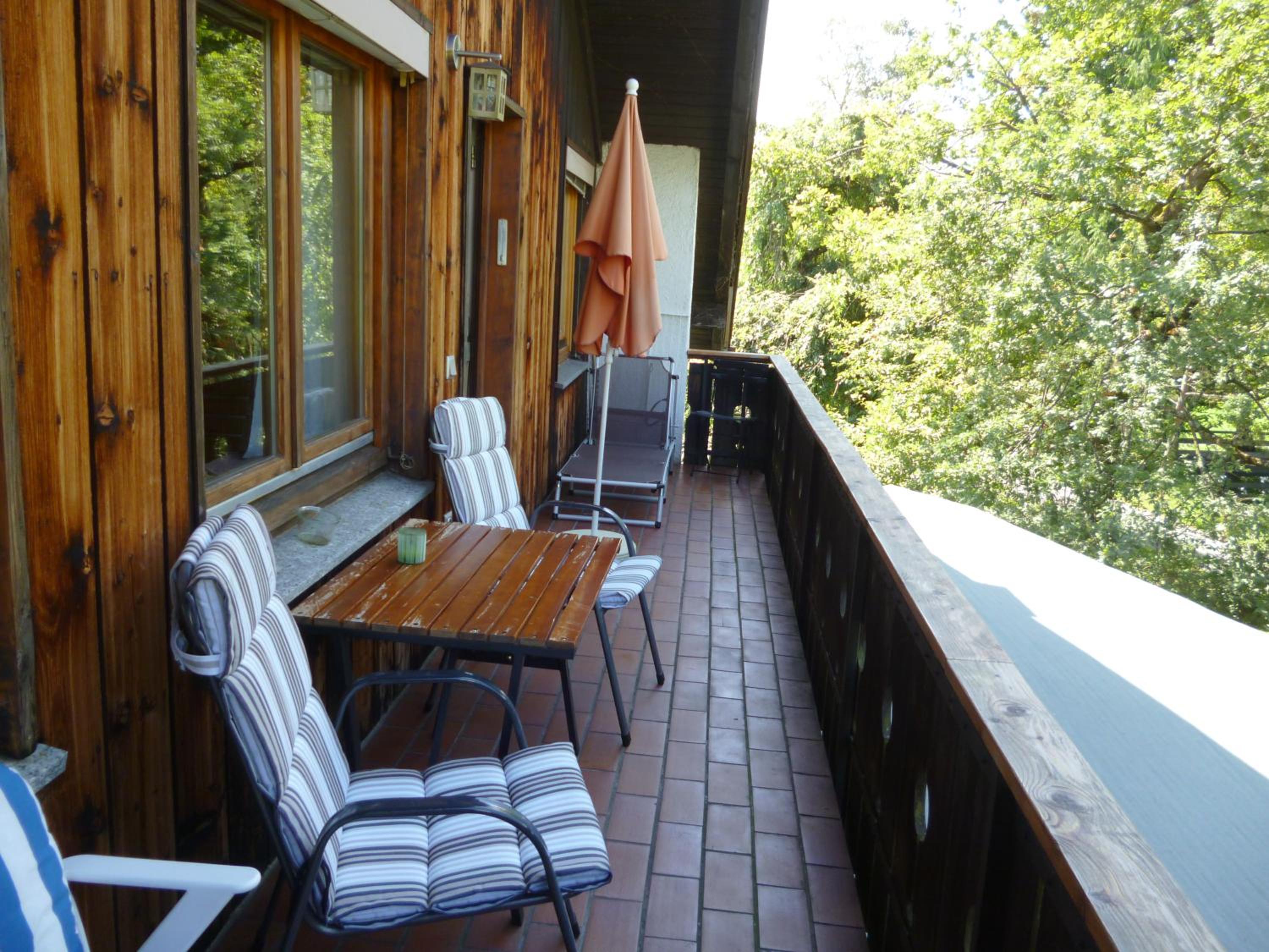Two-Bedroom Apartment with Balcony photo 2