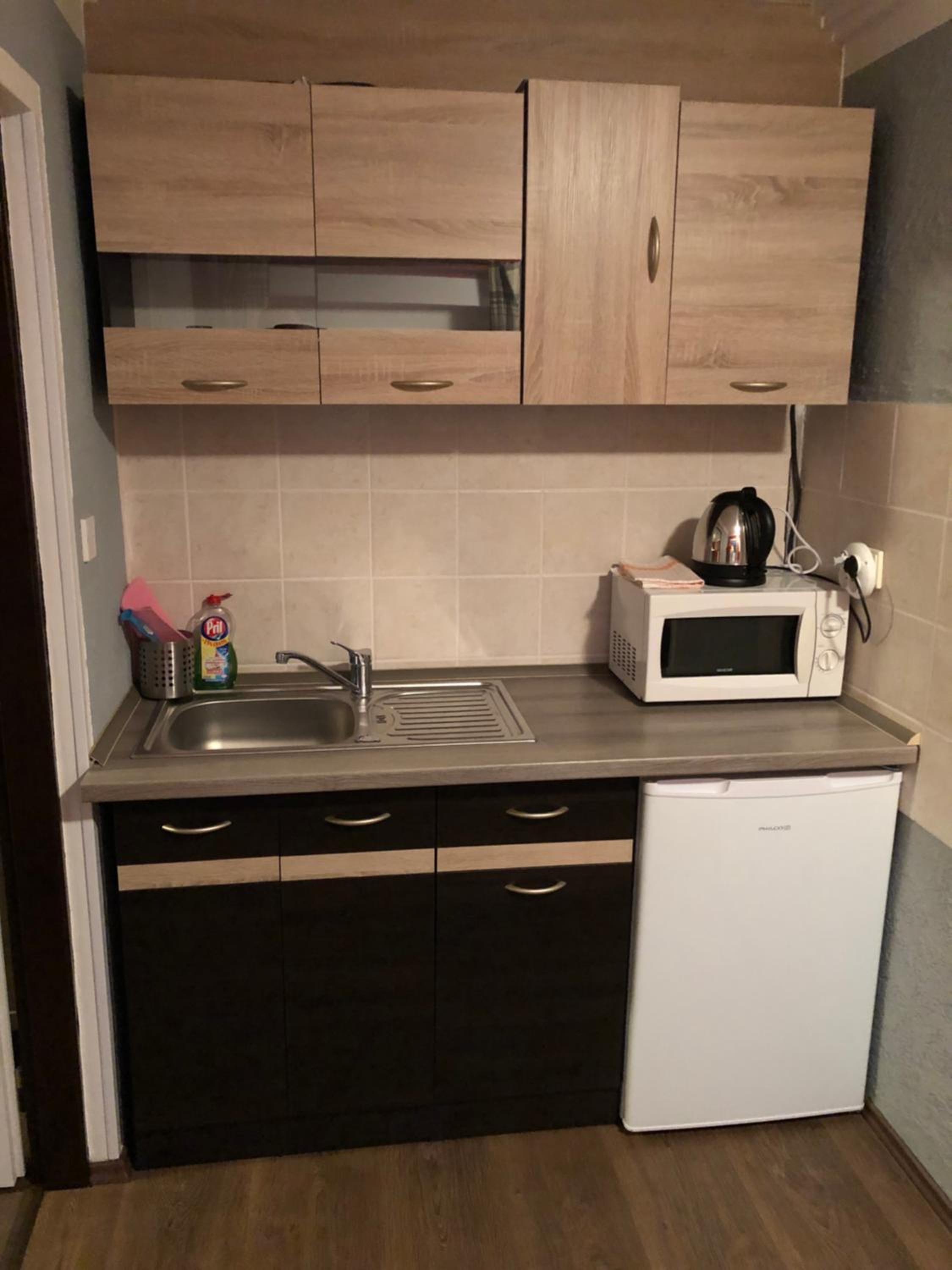 One-Bedroom Apartment - Photo 20