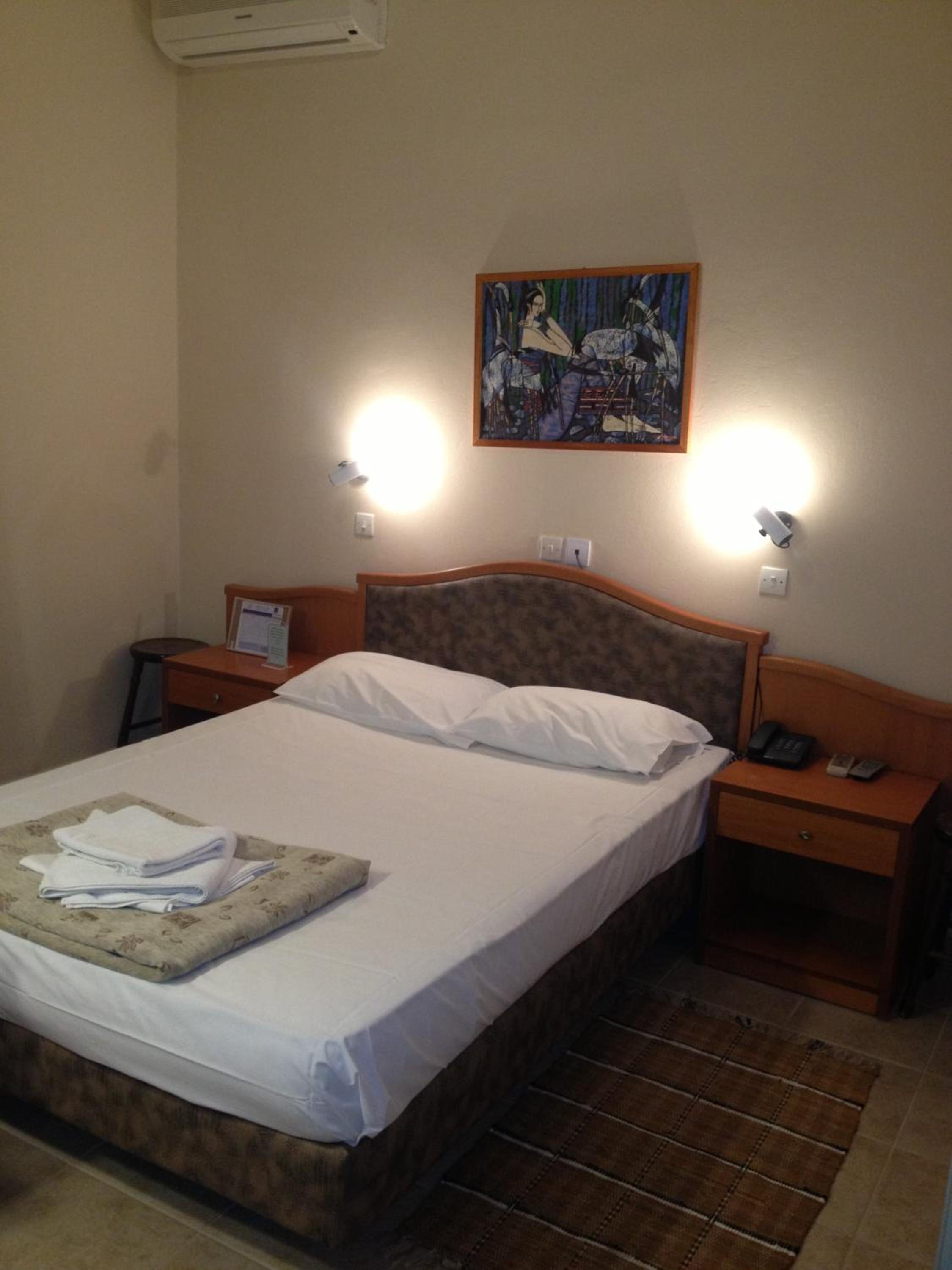 Single Room photo 3