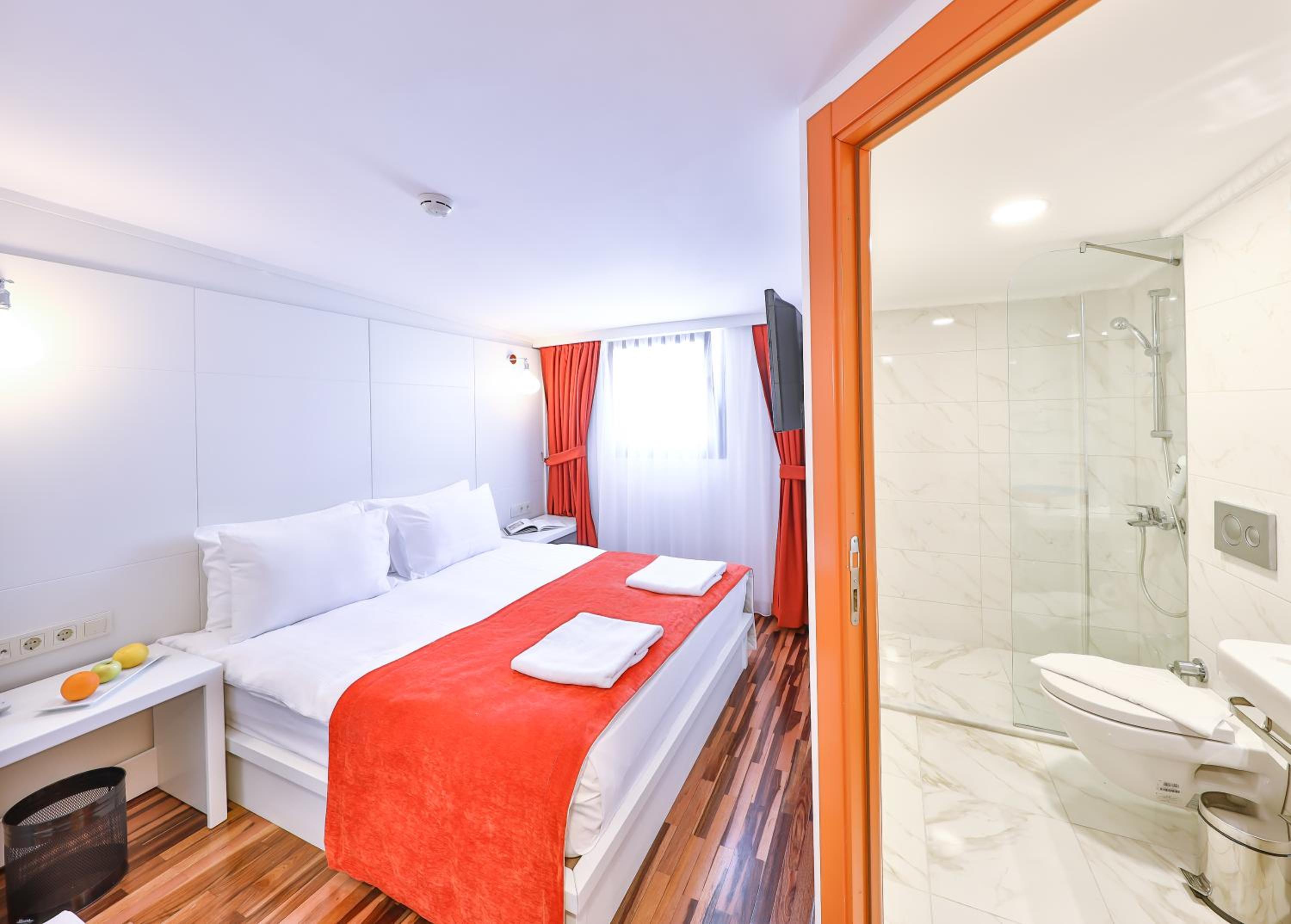 Double Room photo 3