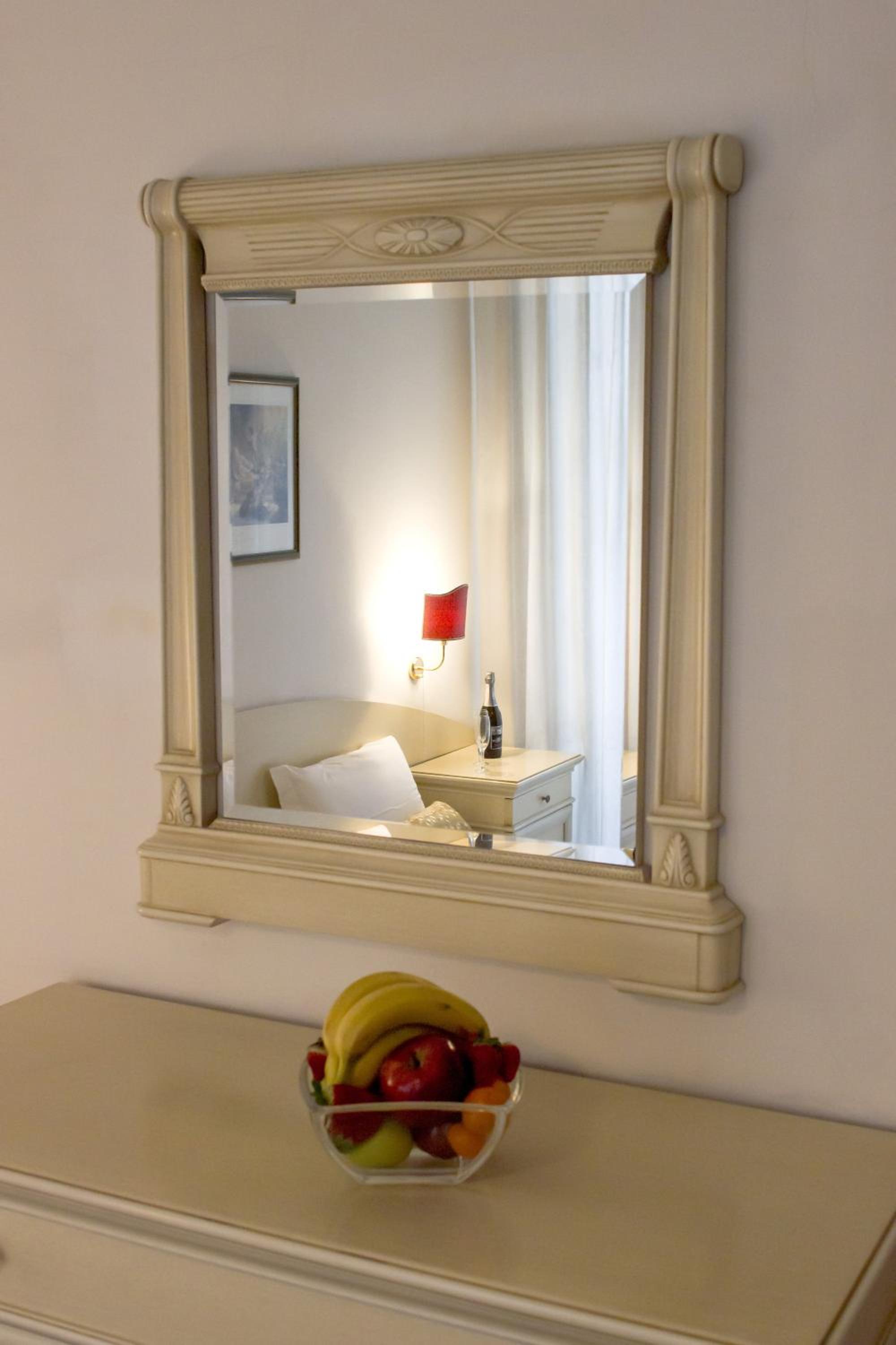 Available room
