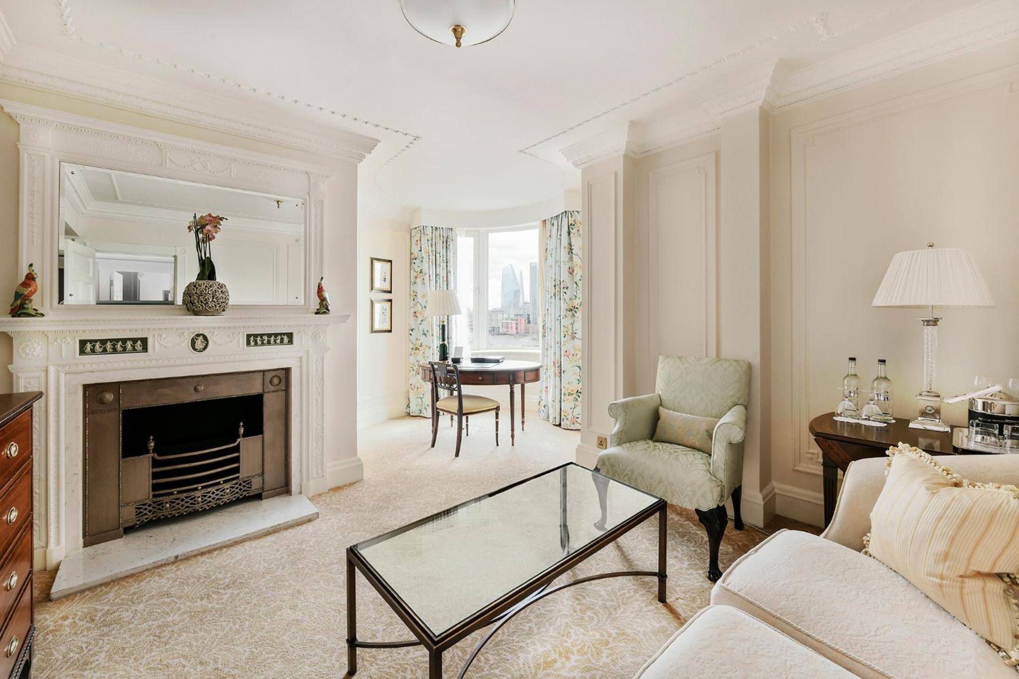 One Bedroom Suite Partial River View