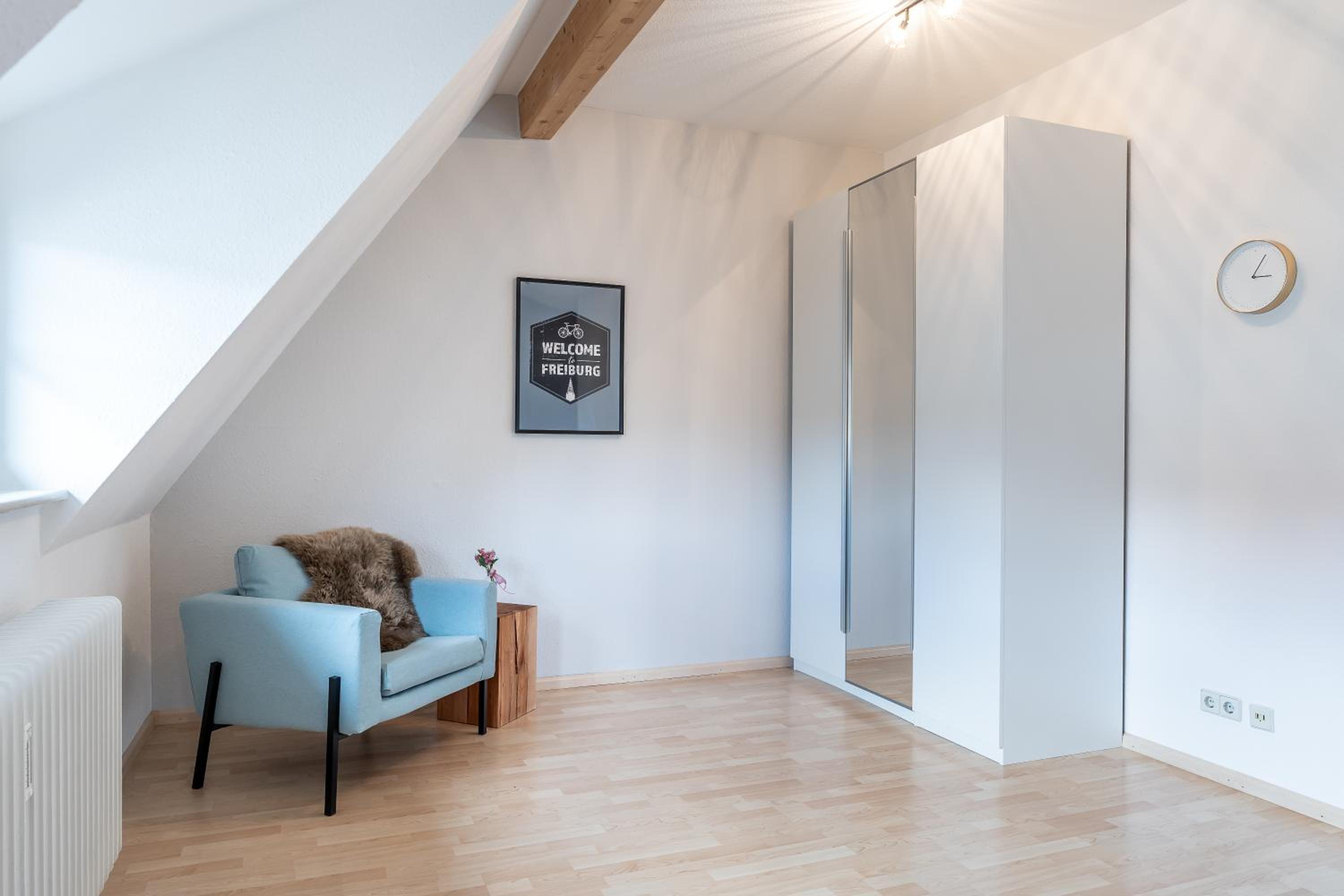 Two-Bedroom Apartment thumbnail 6