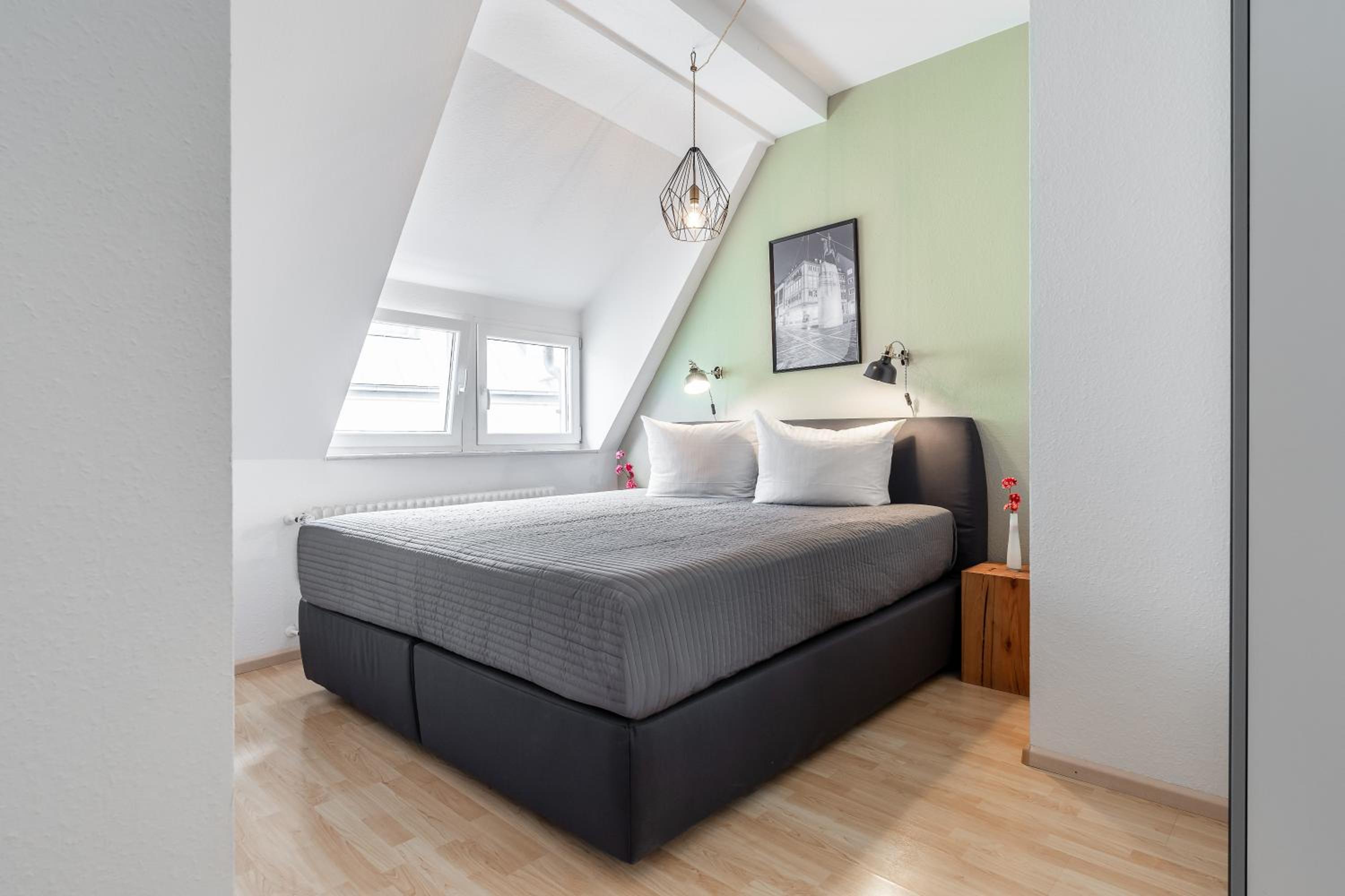Two-Bedroom Apartment thumbnail 6