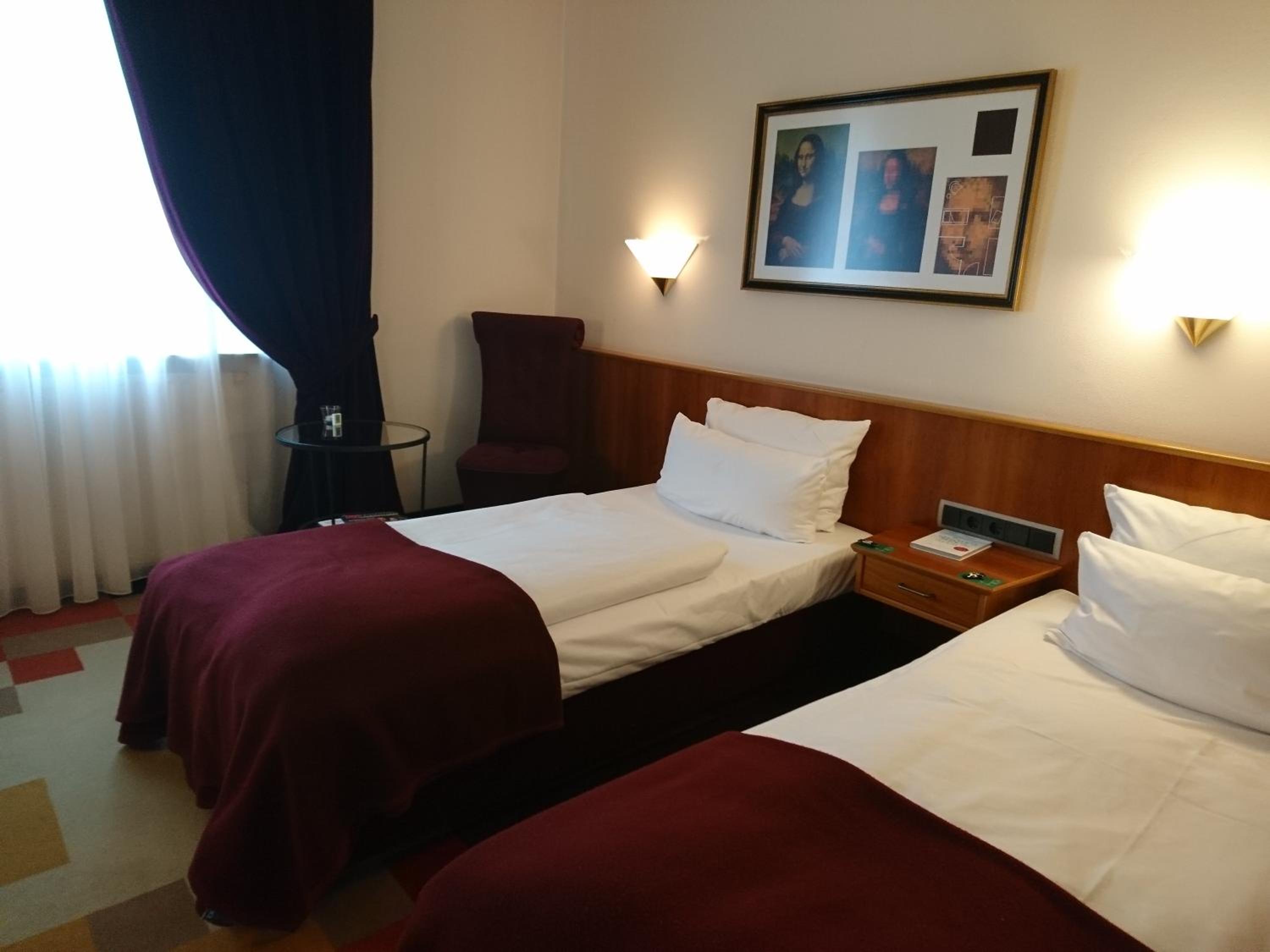 Comfort Twin Room