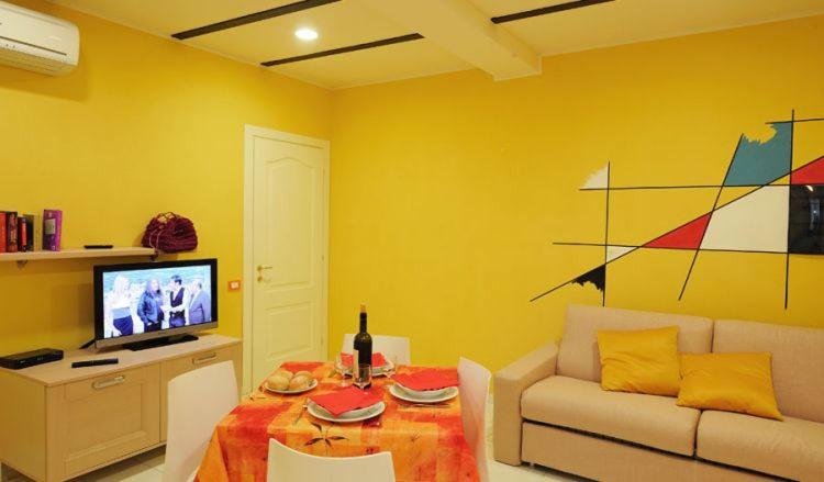 One-Bedroom Apartment (4 Adults)