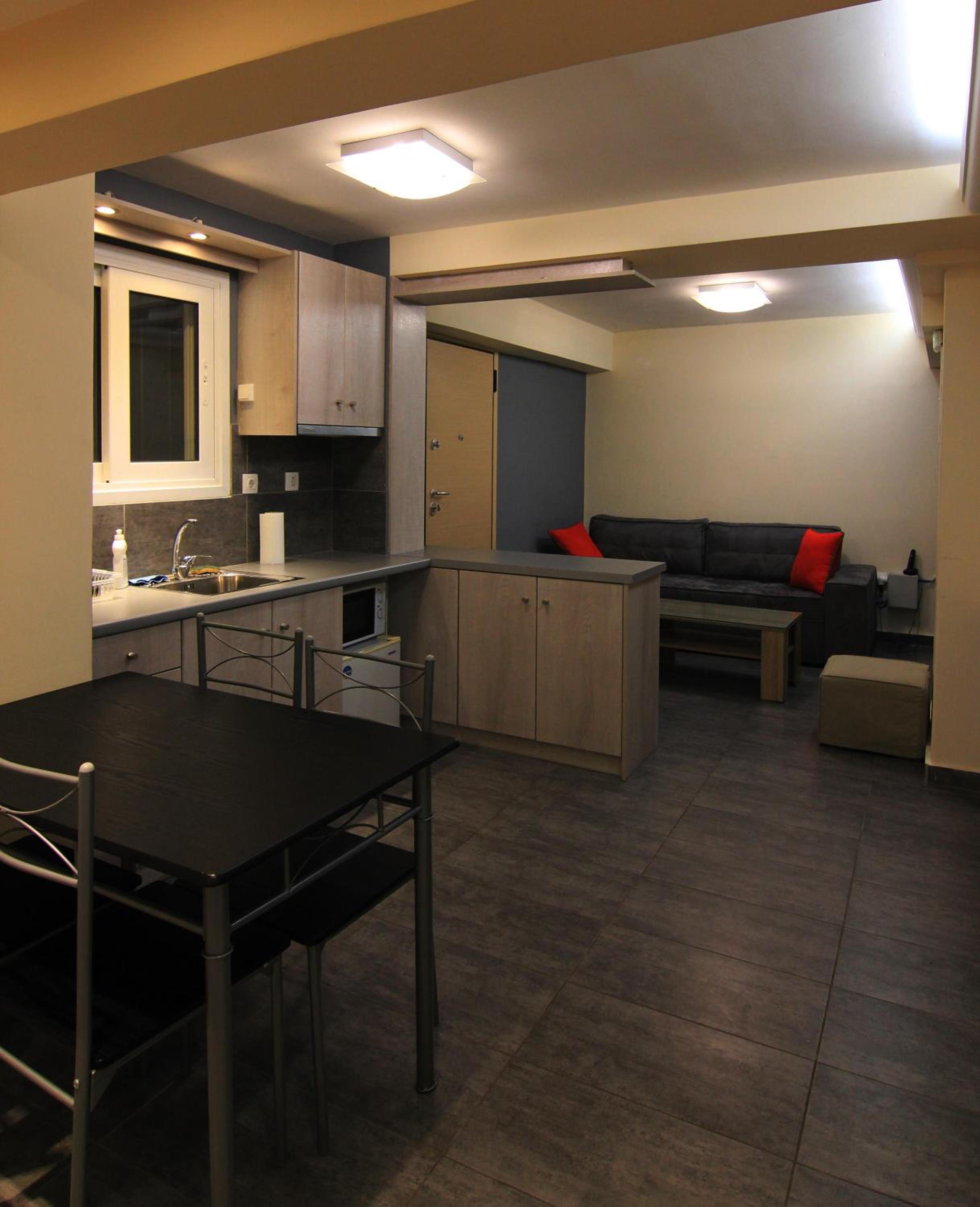 Two-Bedroom Apartment (Annex) photo 2