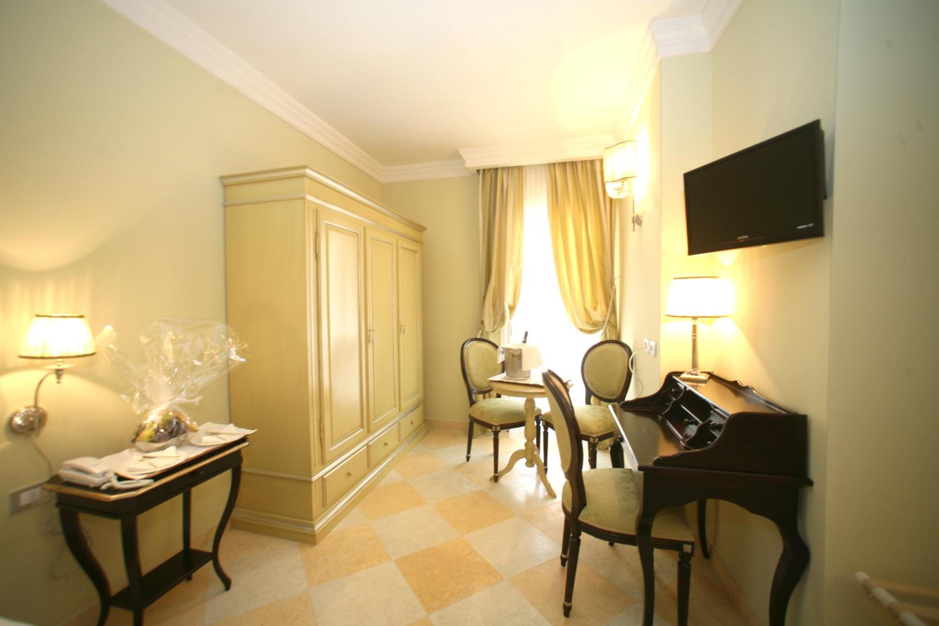 Junior Suite