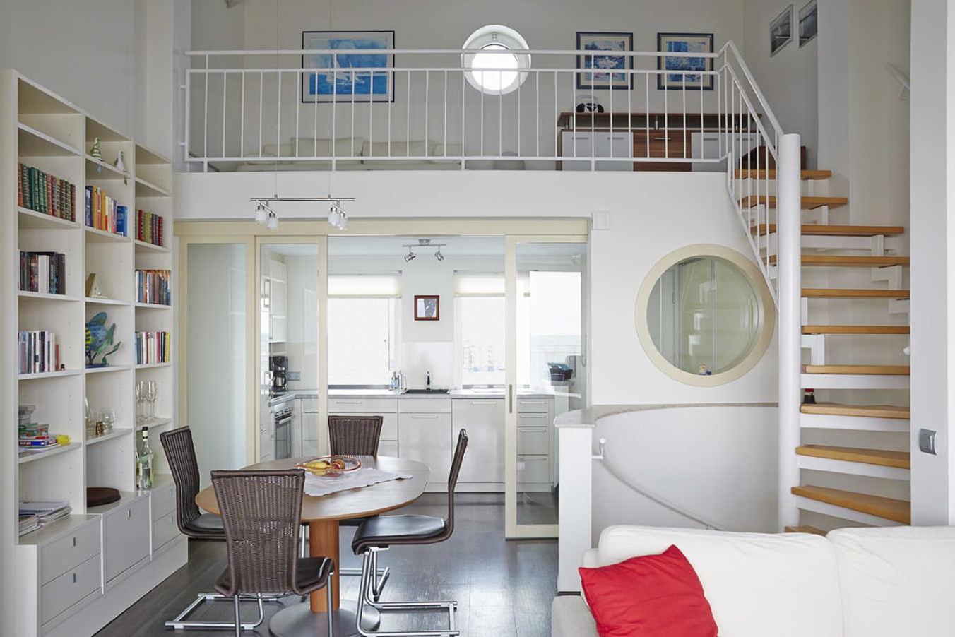 Apartment with Balcony