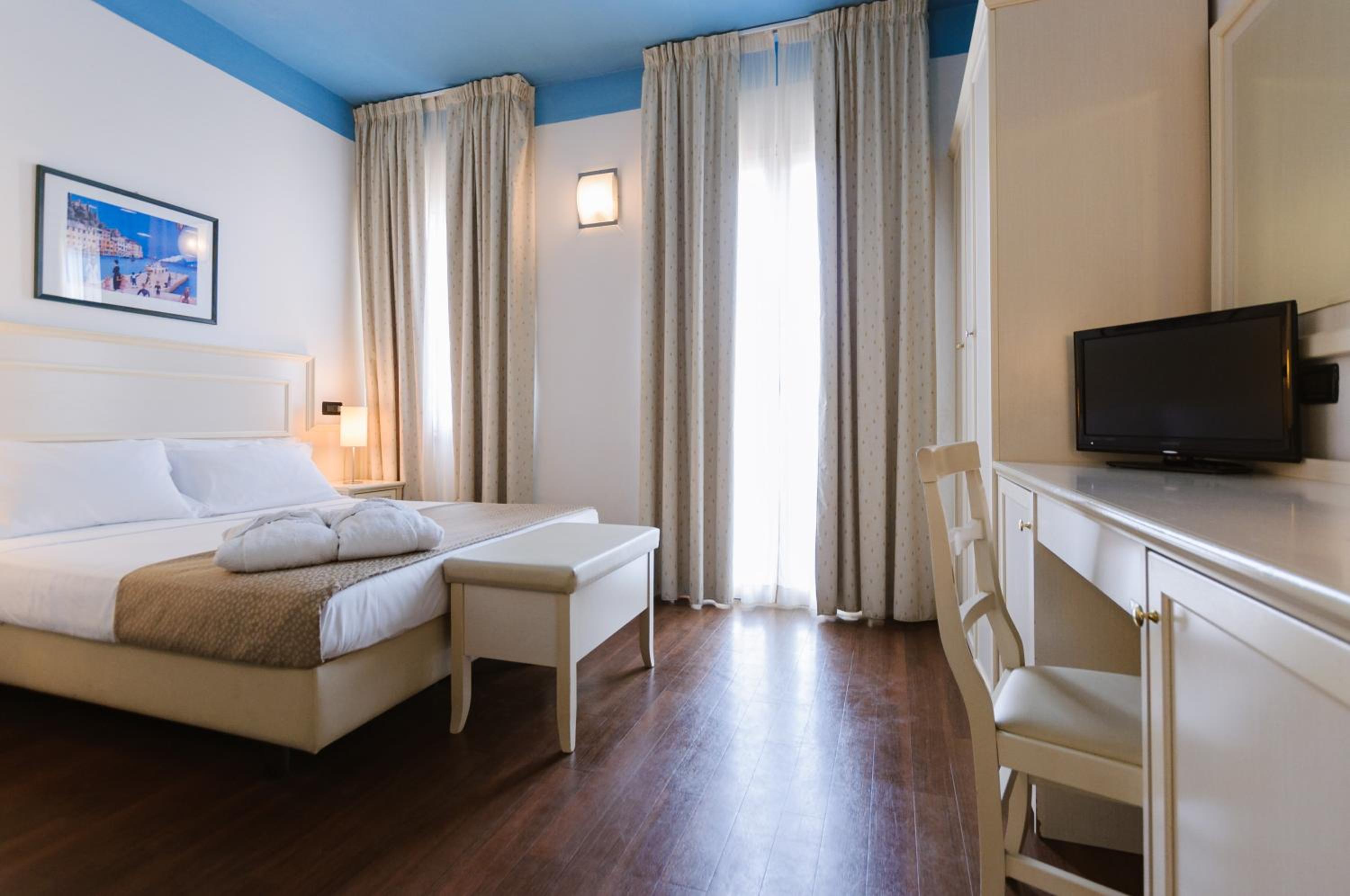 Comfort Double or Twin Room