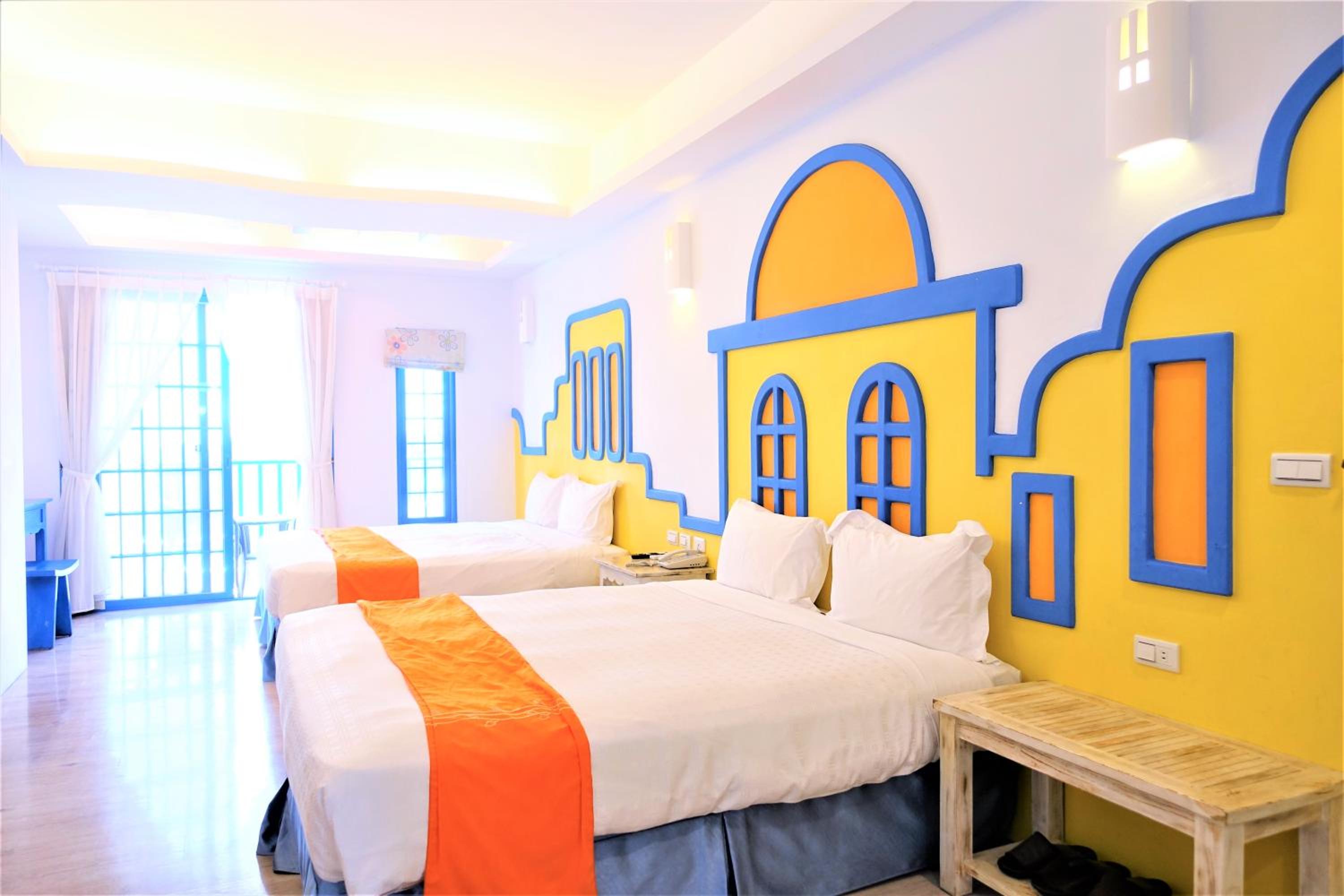 Quadruple Room with Bathroom photo 2