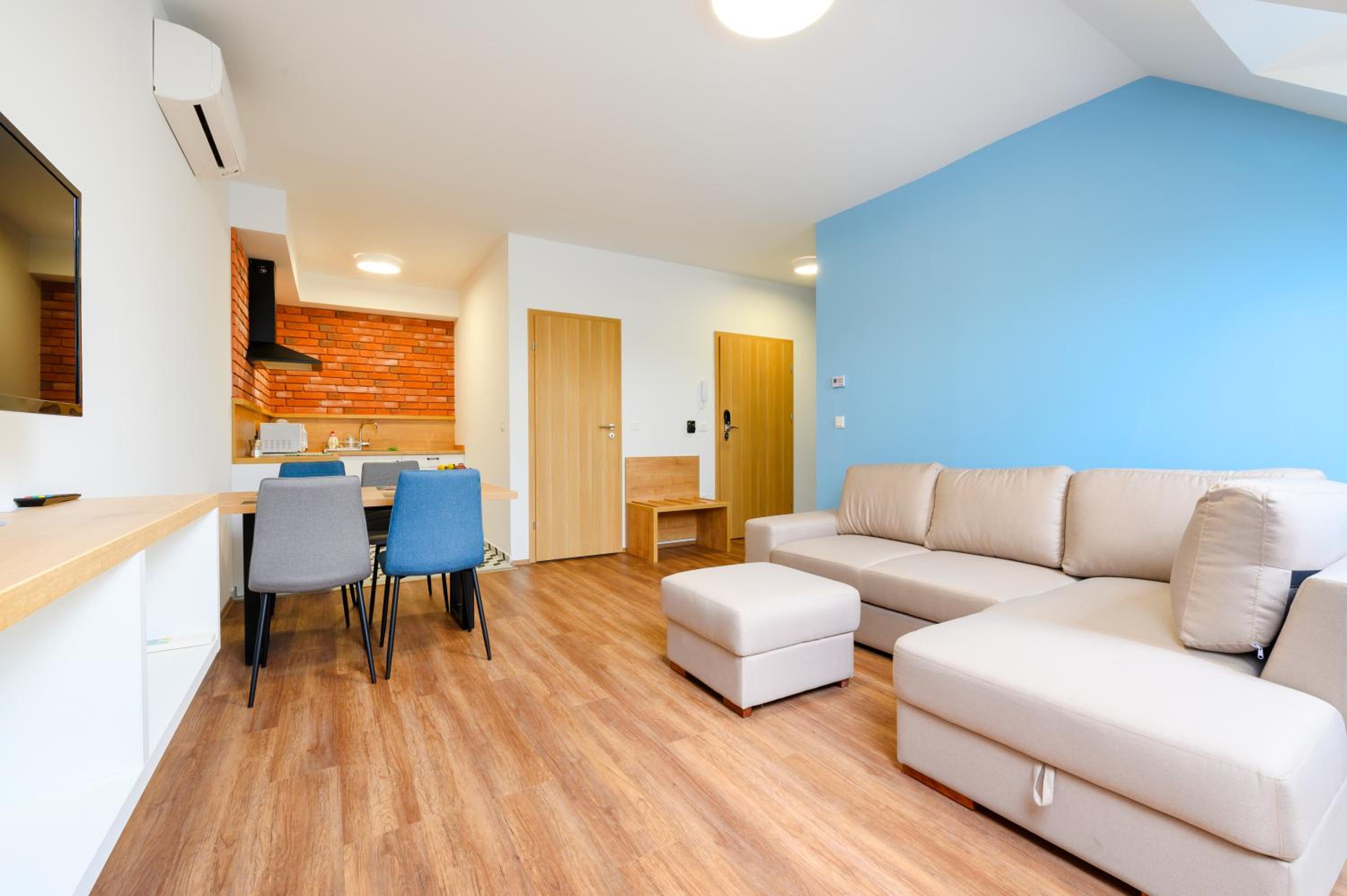 Apartment - Photo 1