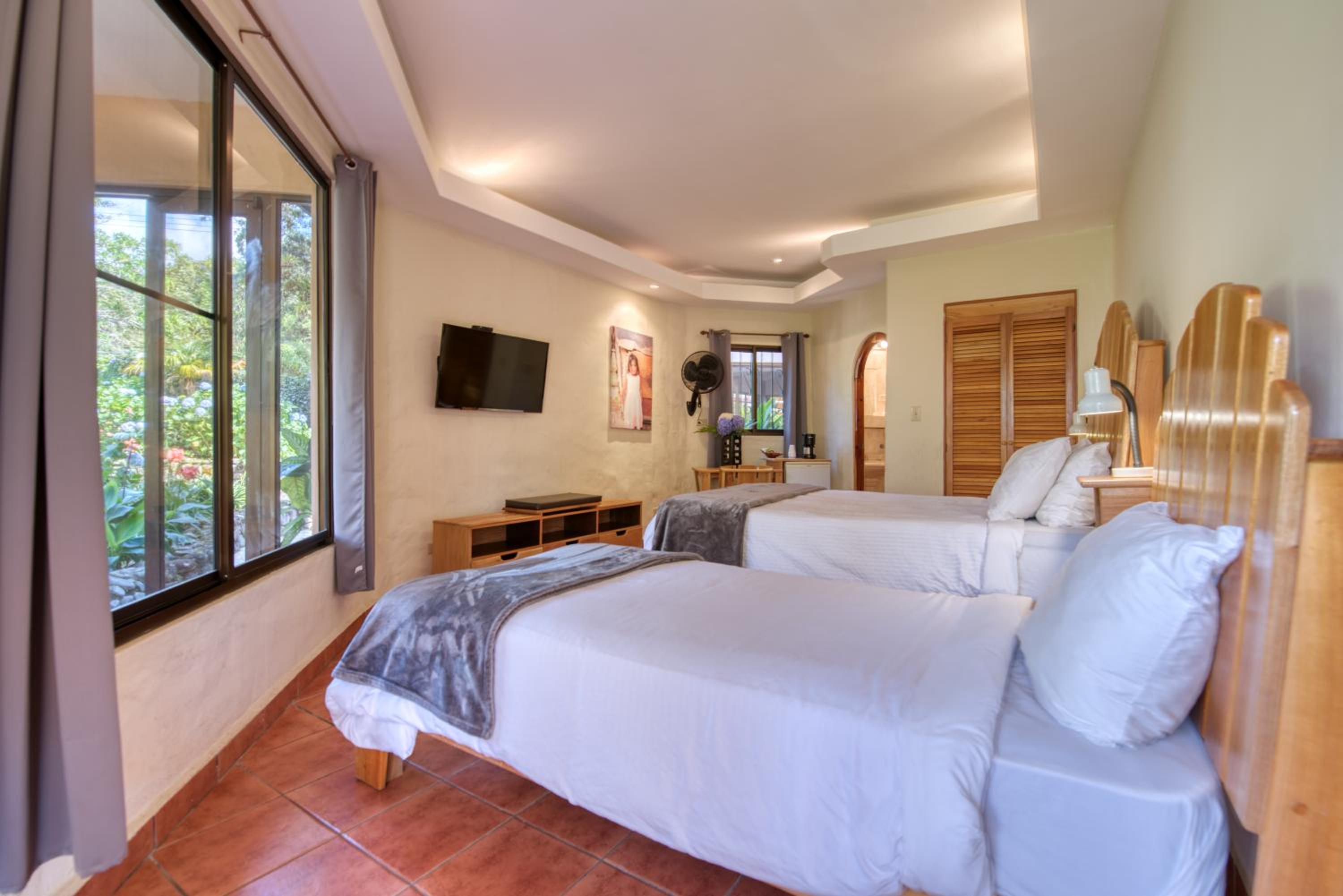 Triple Room photo 2