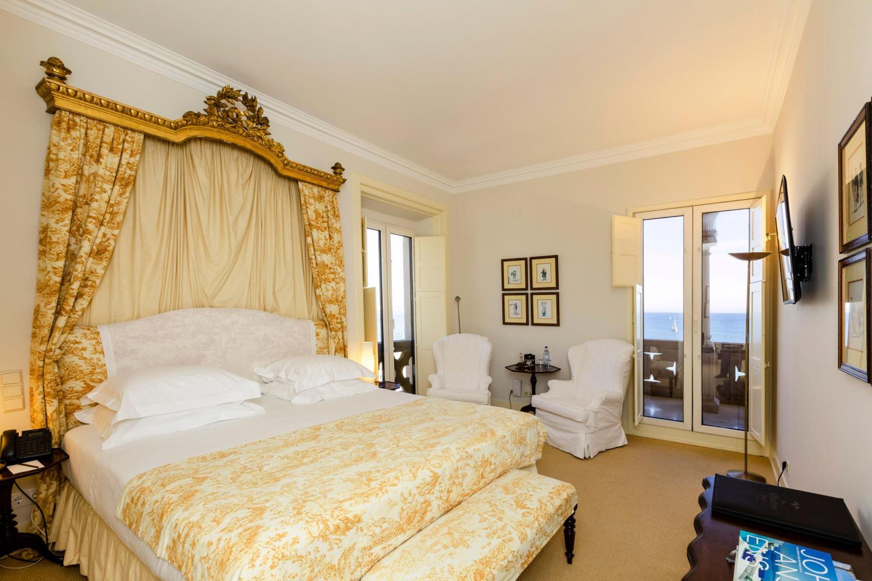 Deluxe Double Room with Sea View - Photo 1