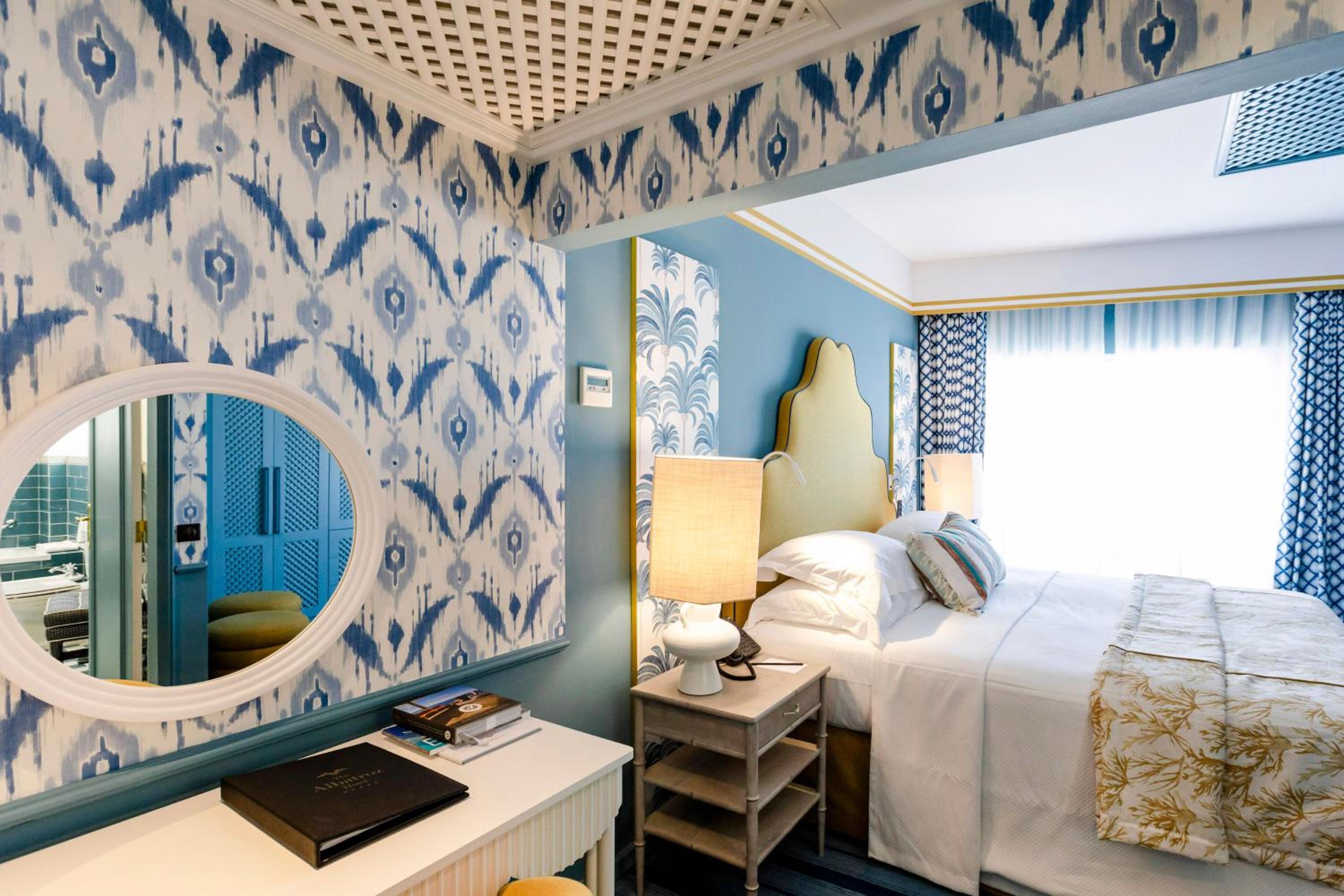 Suite with Sea View - Photo 16