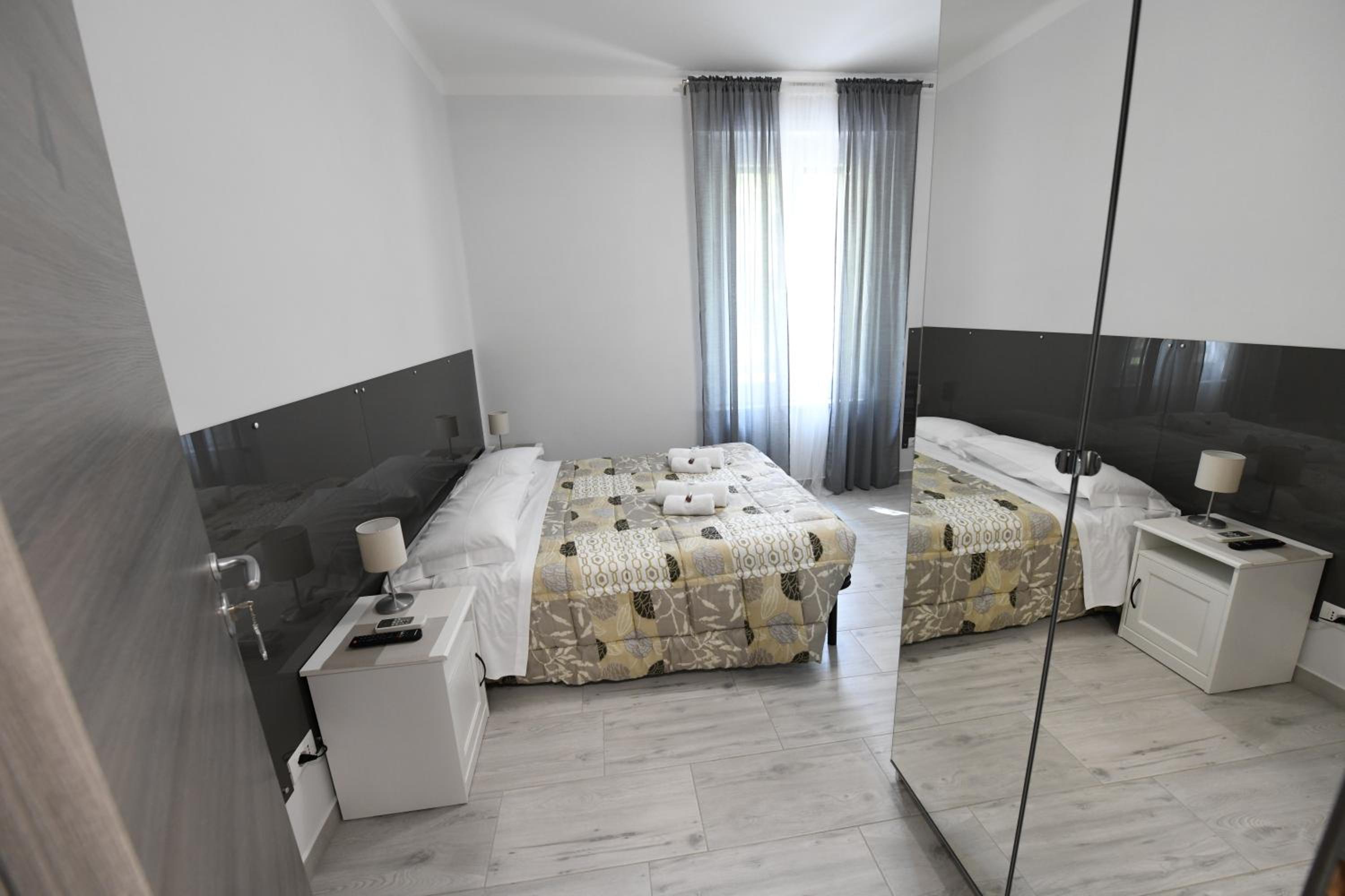 Double or Twin Room photo 1