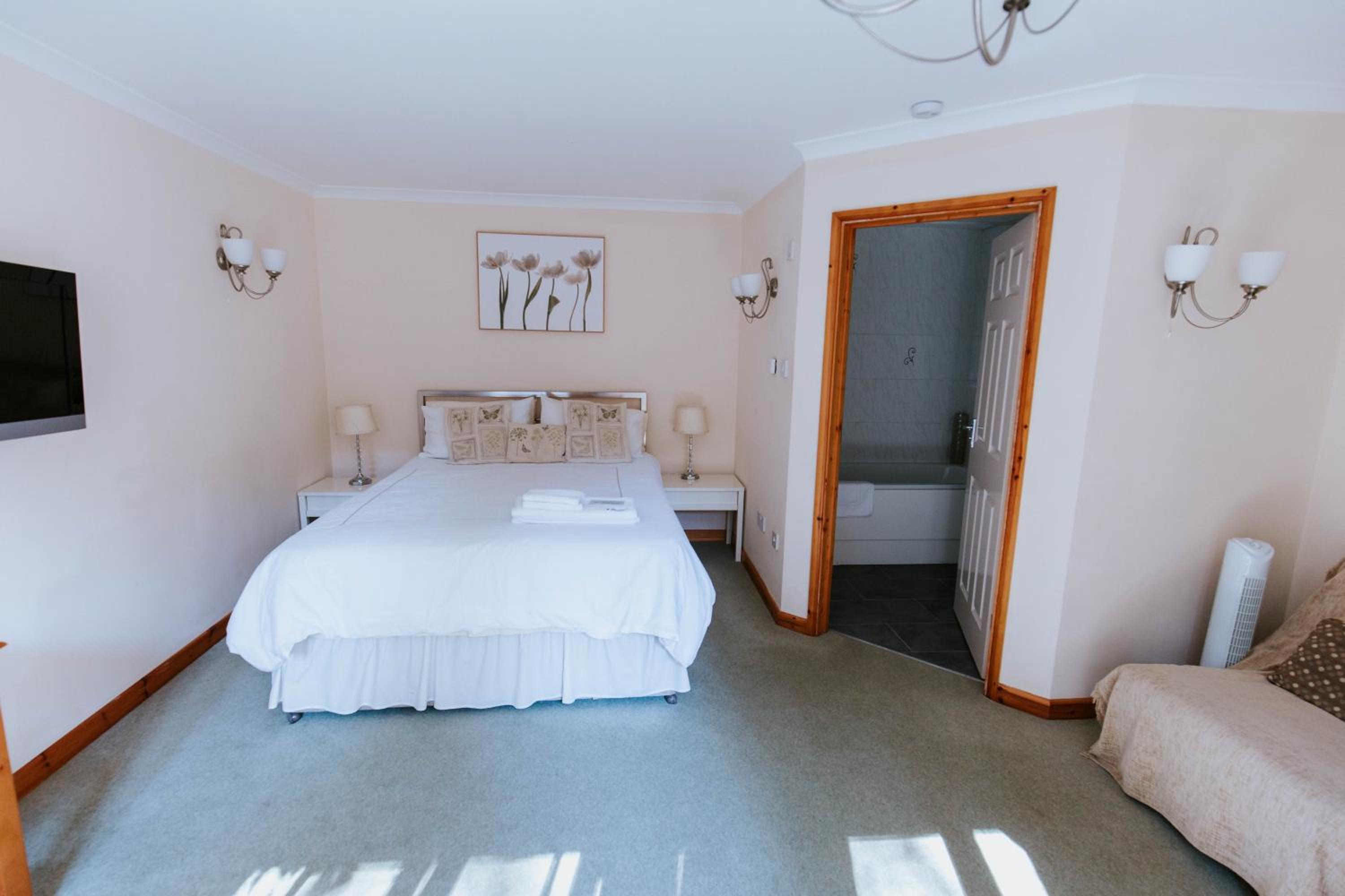 Classic King Room photo 1