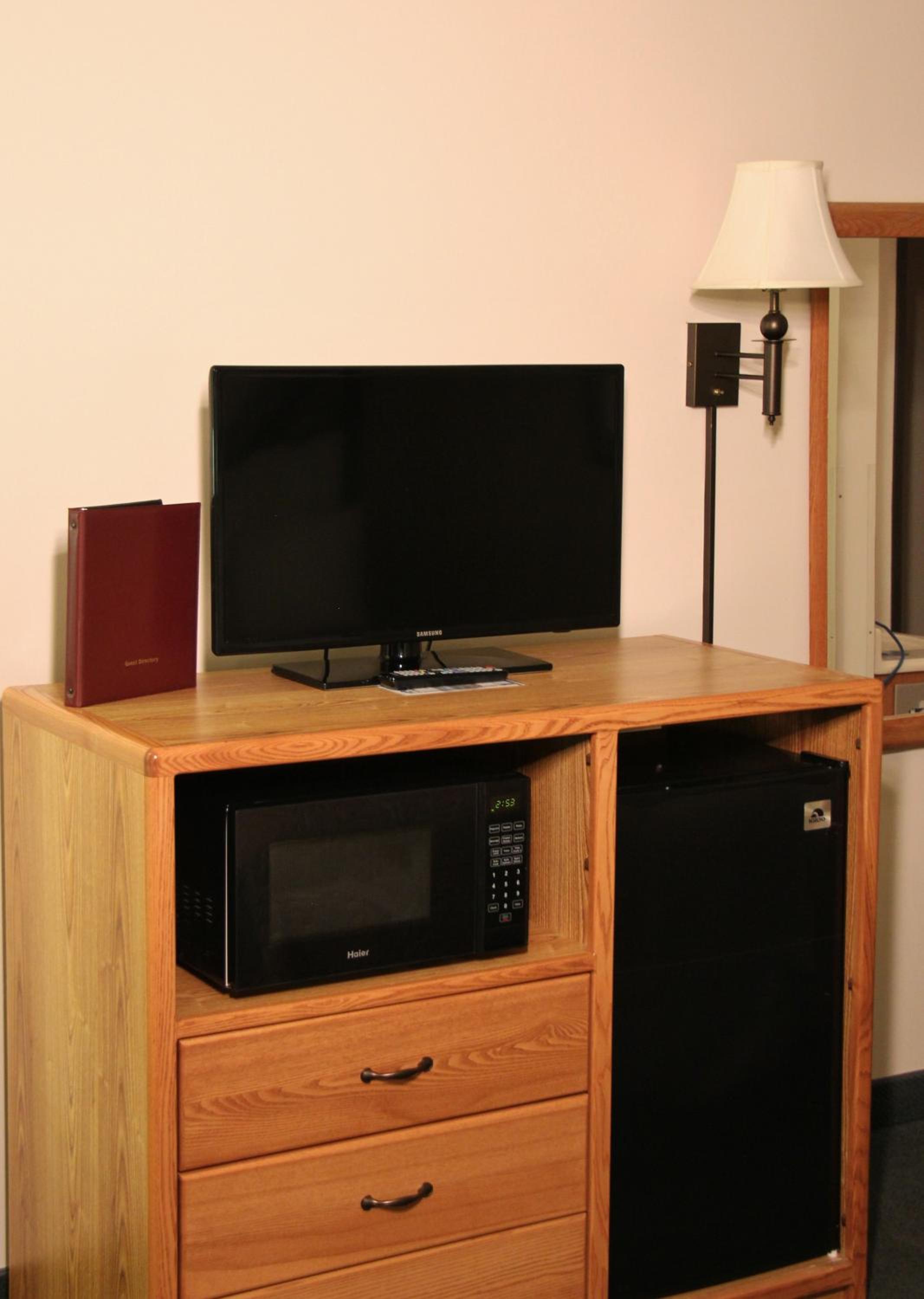 King Suite - Photo 2