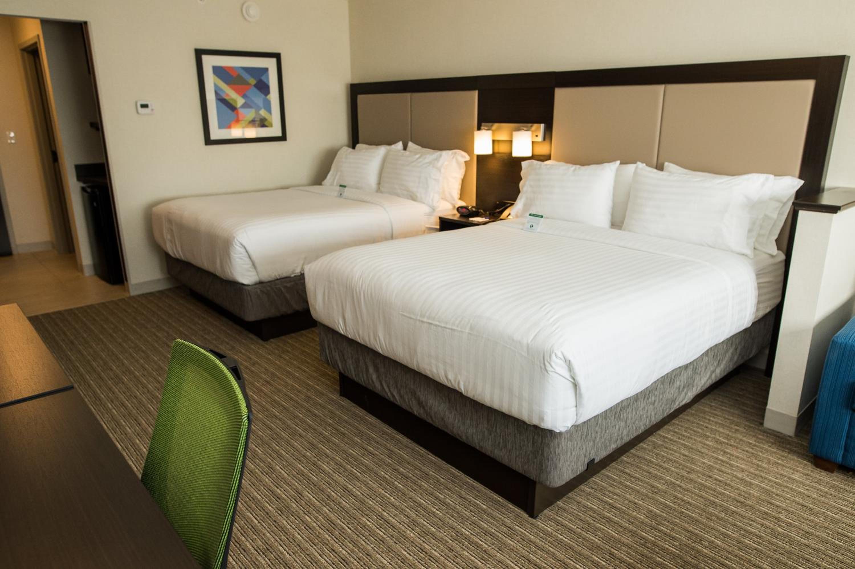 Suite with Two Queen Beds - Communications Accessible