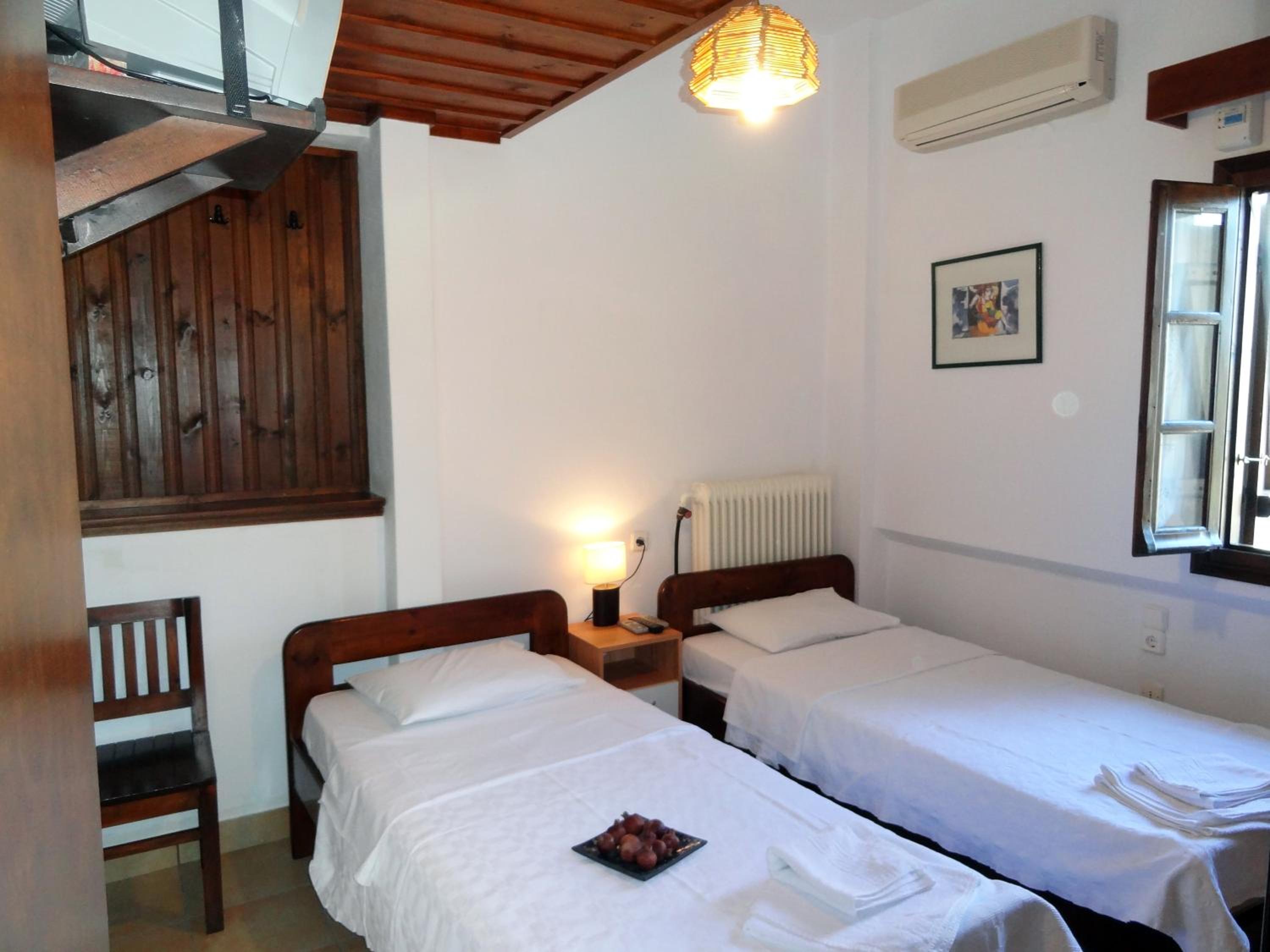 Two-Bedroom Apartment with Sea View photo 2