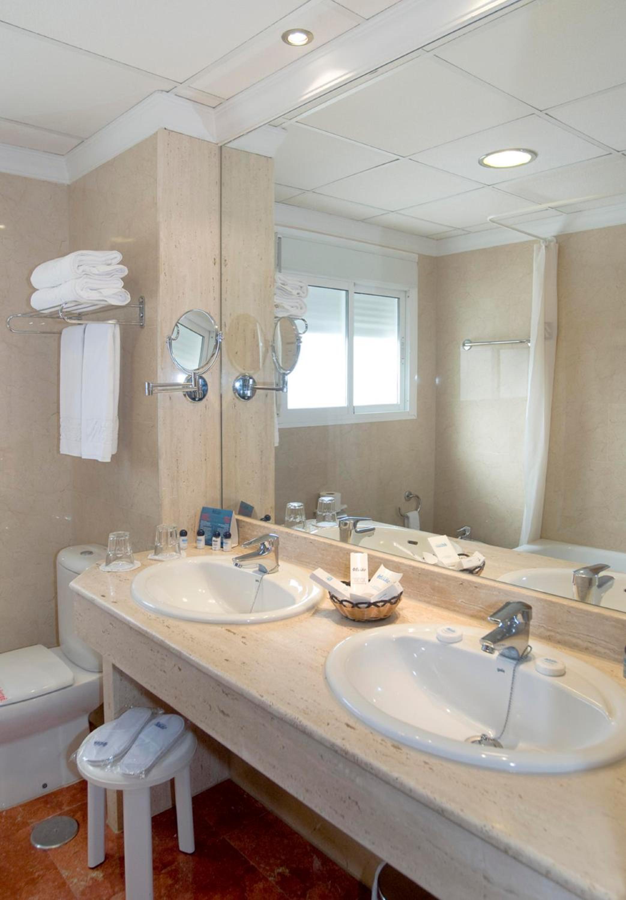 Superior Double Room - Photo 6