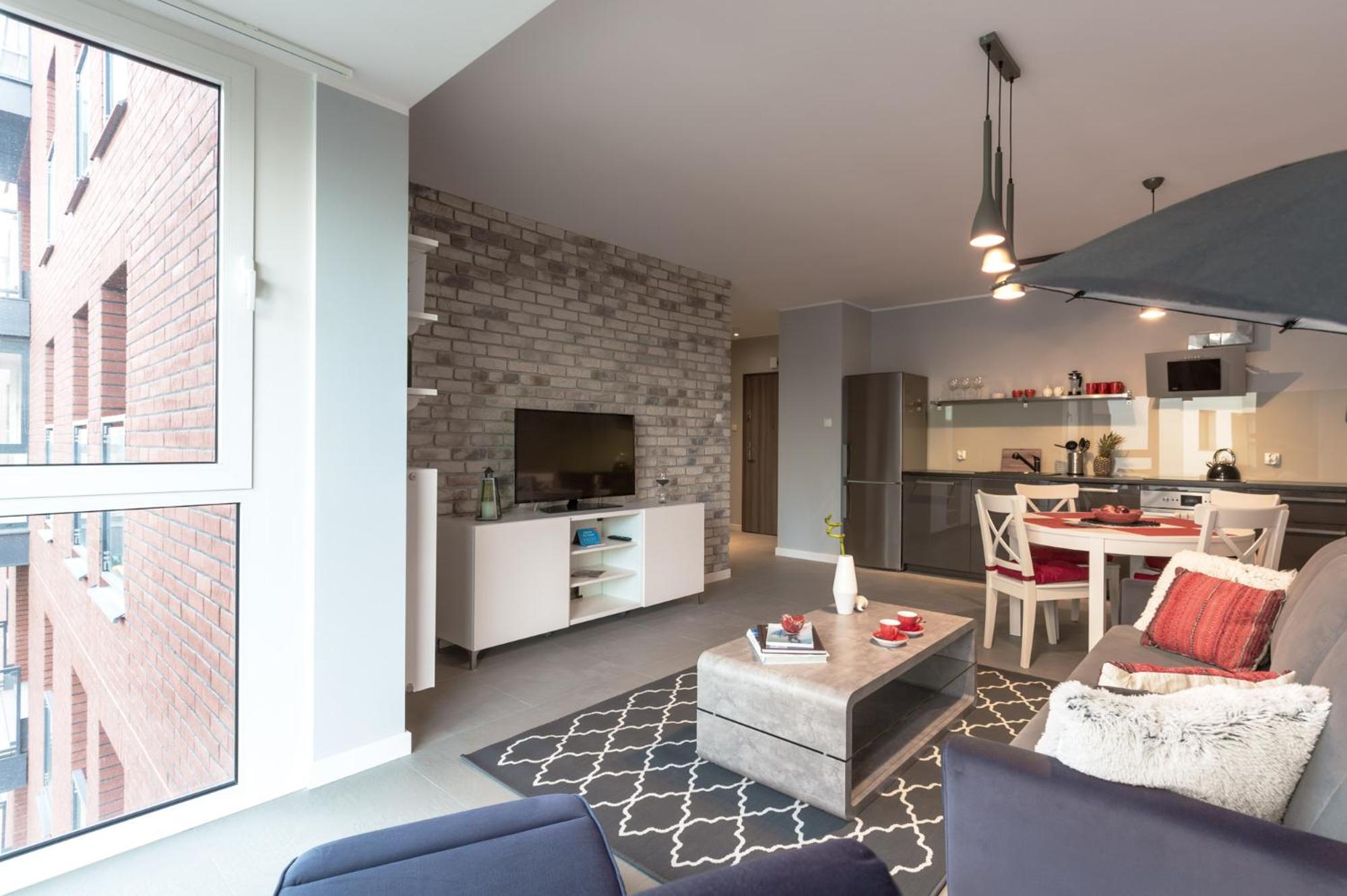 Apartment - Chmielna 72 Street - Photo 4