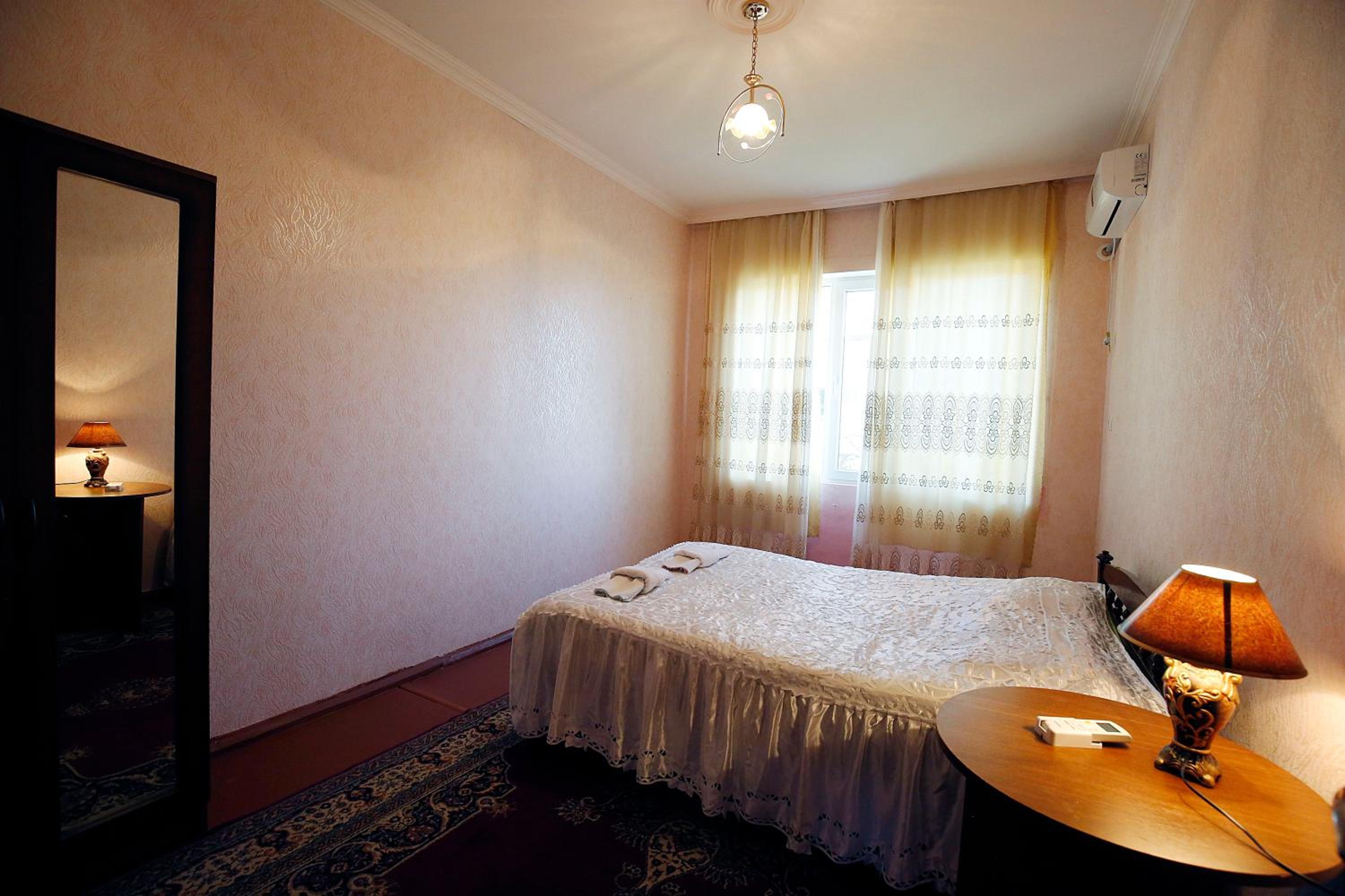 Budget Double Room photo 2