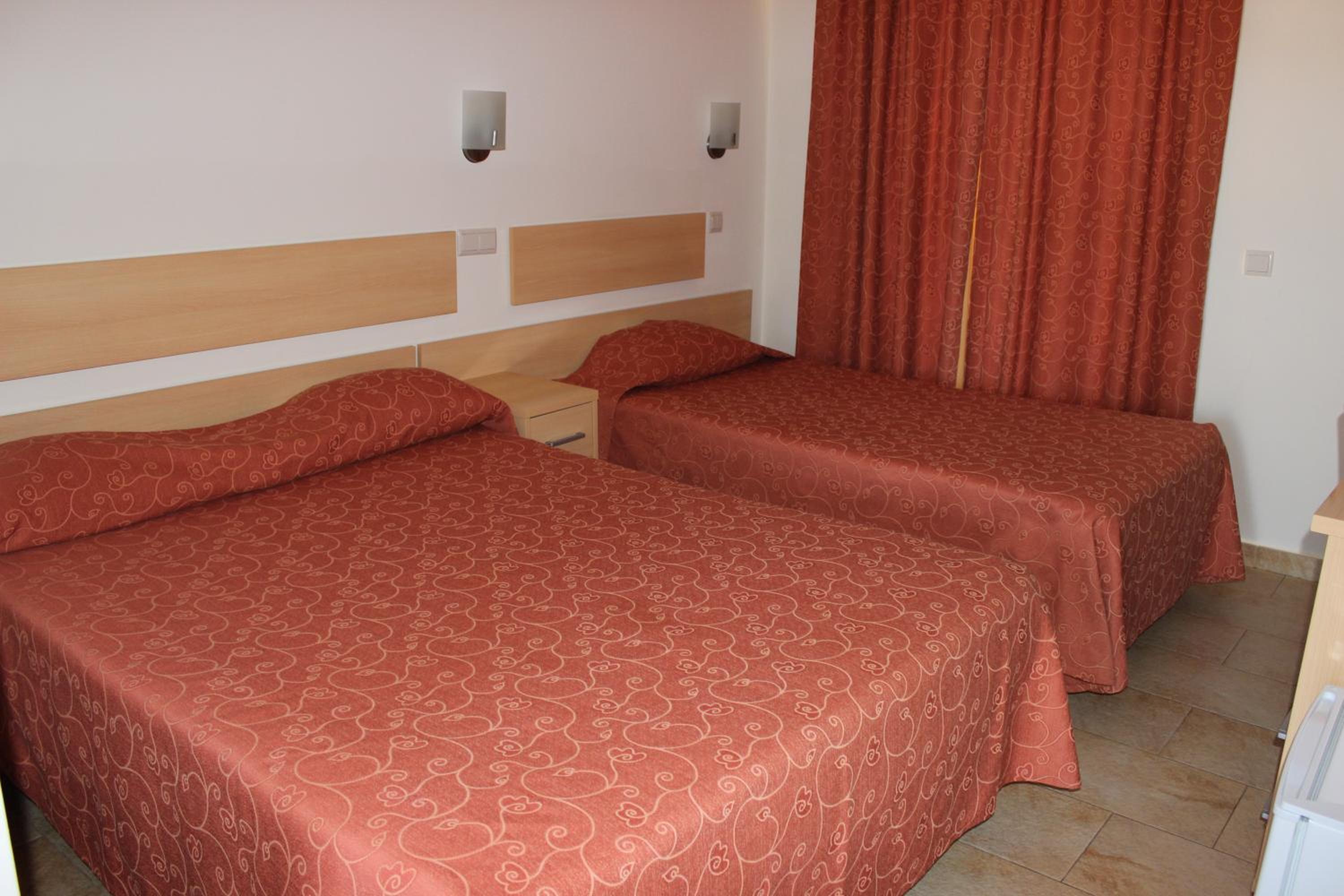Triple Room - Photo 5