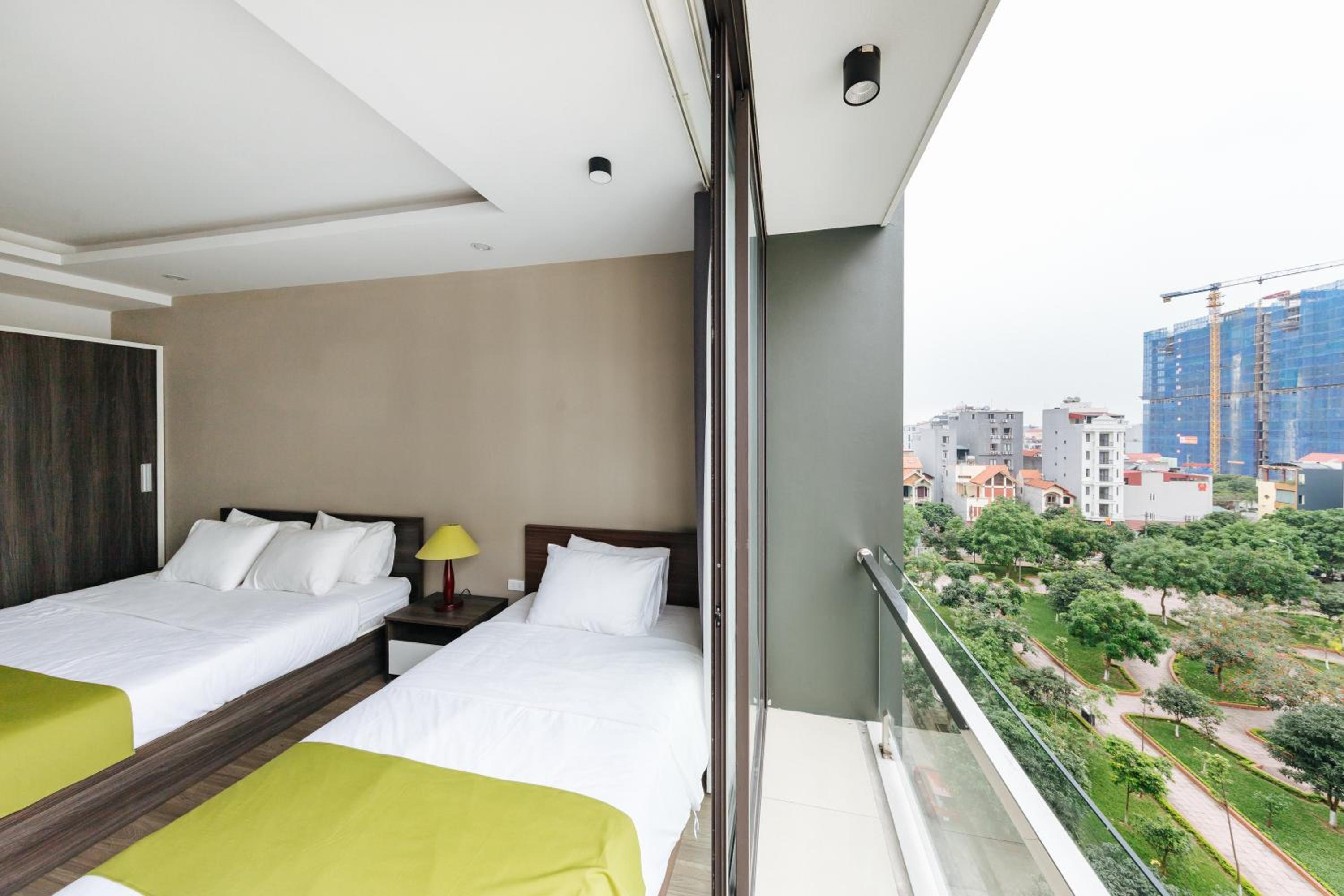 Suite with City View photo 2