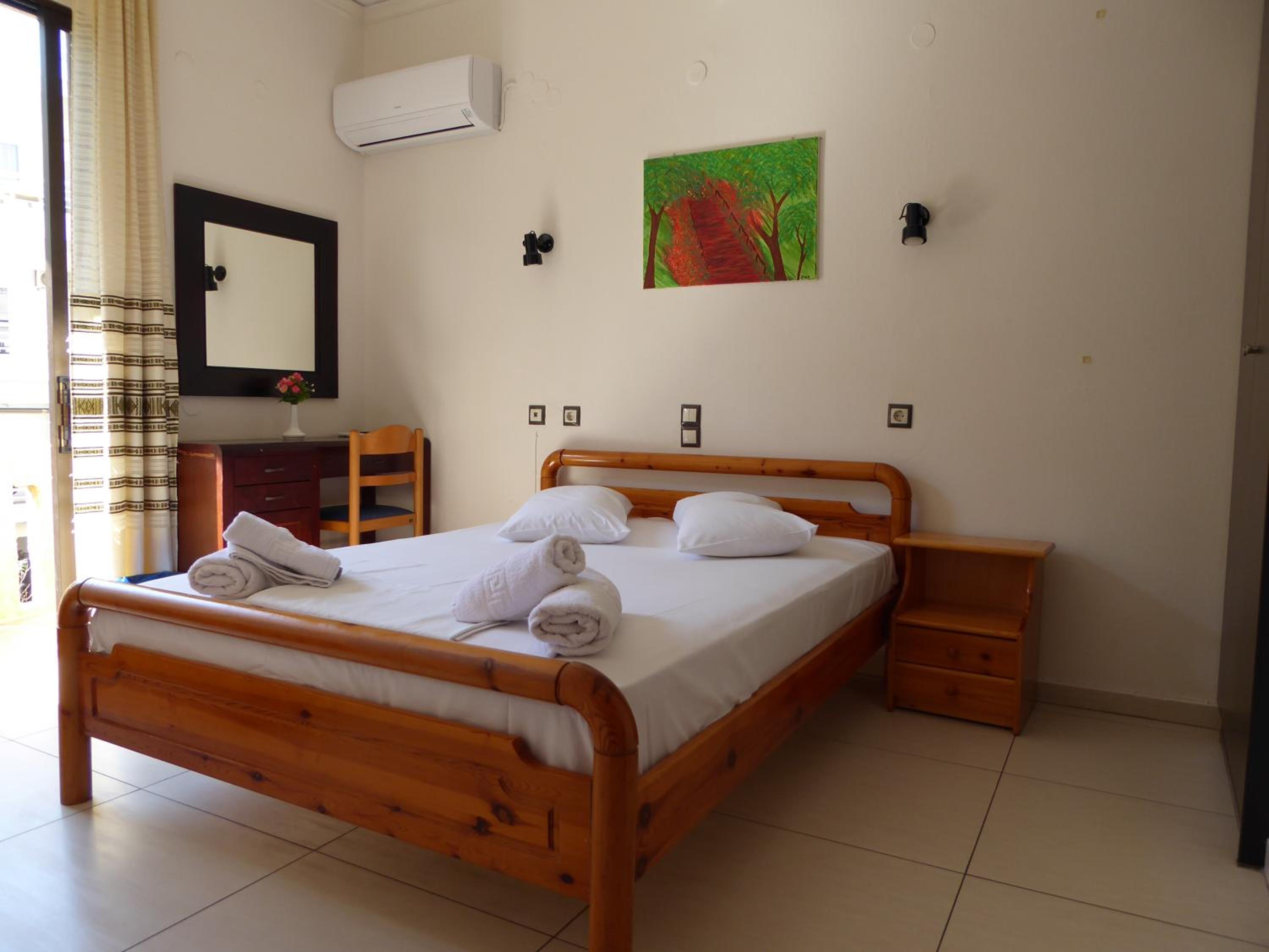 One-Bedroom Apartment with Garden View (2-3 Adults)