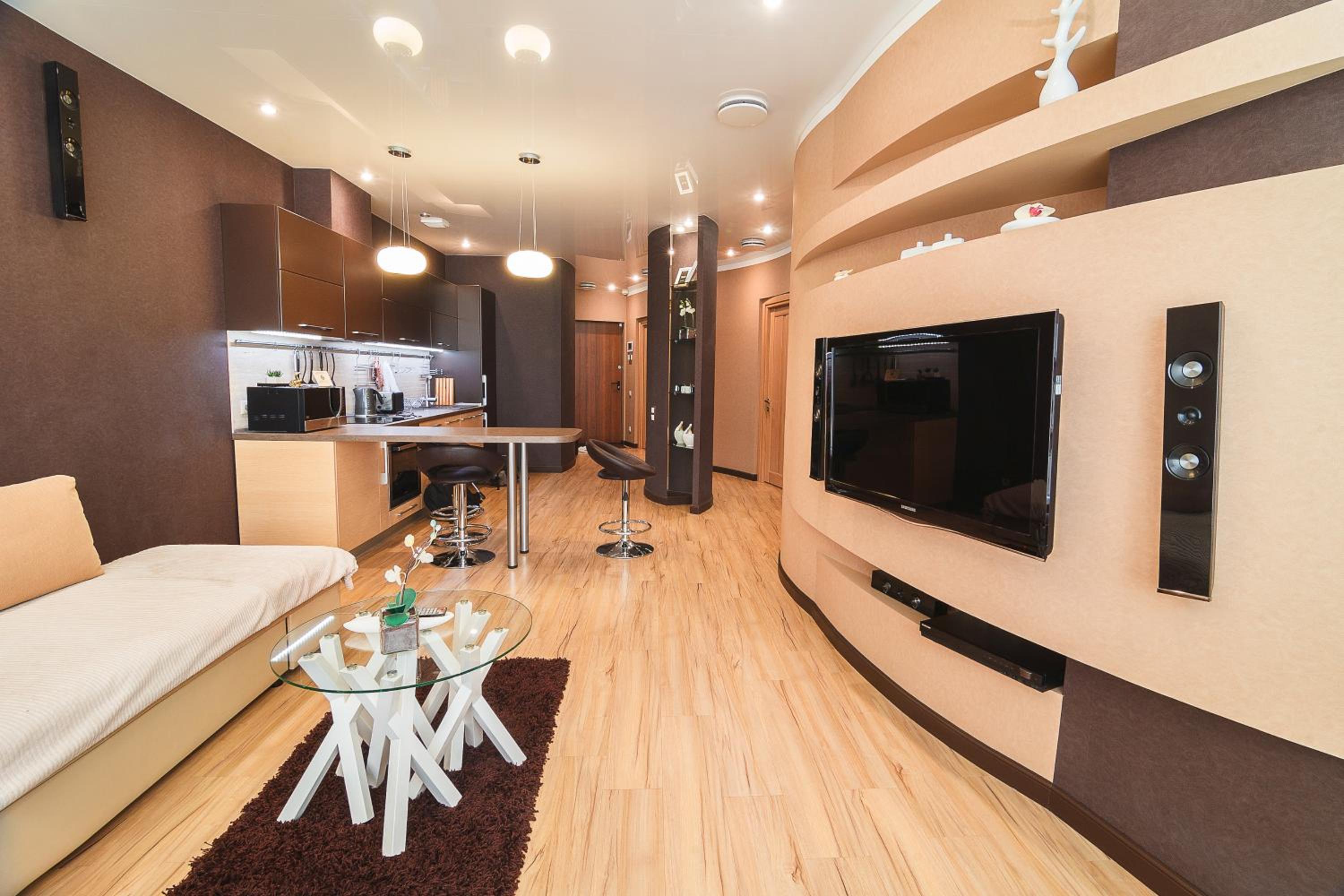 Deluxe One-Bedroom Apartment with Balcony  photo 1
