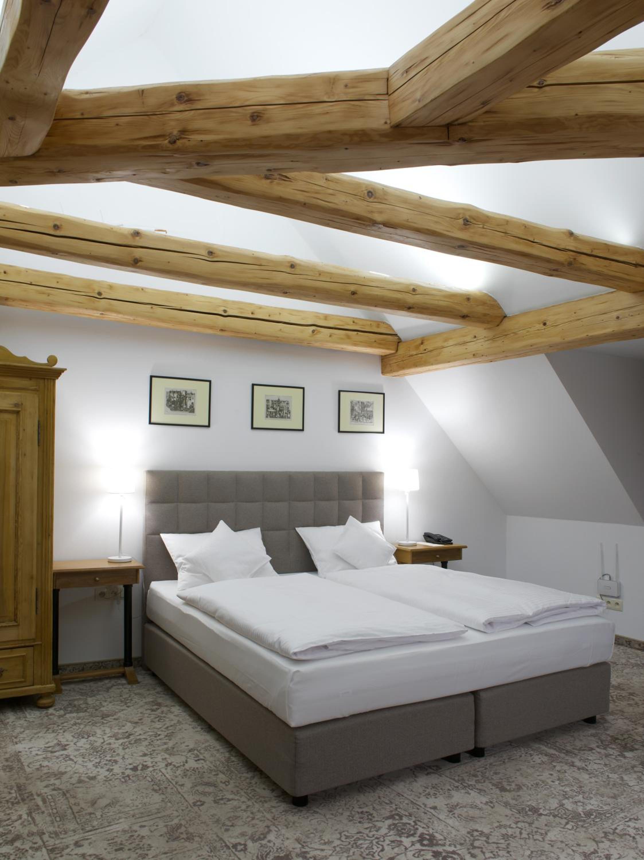 Double Room - Photo 11